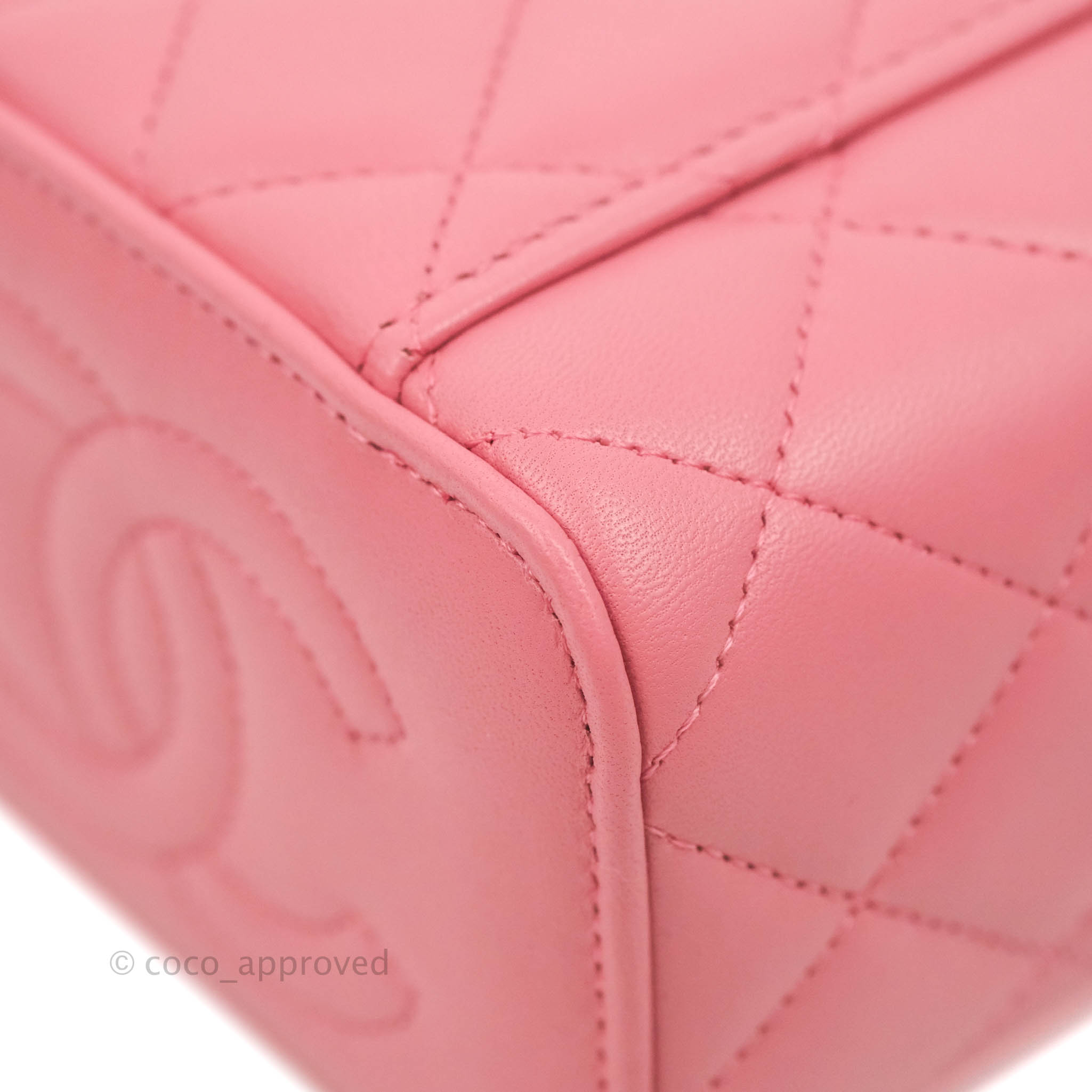 Chanel CC Top Handle Vanity Case with Chain Quilted Caviar Small Pink  2280811
