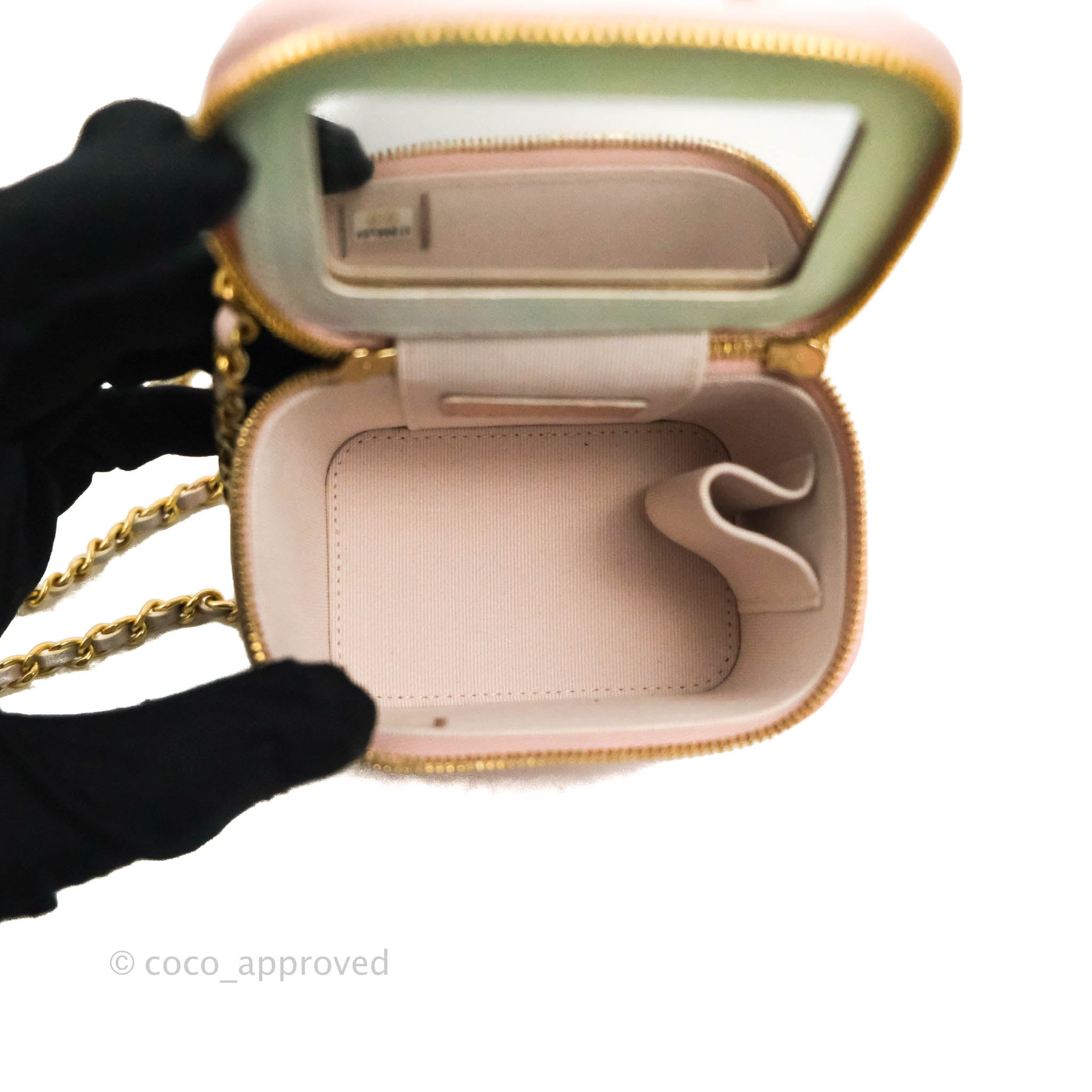 CHANEL Key Ring Bag Charm with Ribbon Holiday Limited 2022 NO BOX
