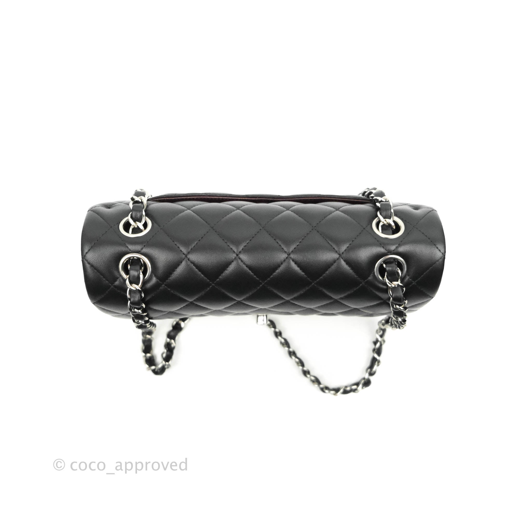 Chanel Black Small Chevron Lambskin Single Flap Golden Leather ref.931009 -  Joli Closet