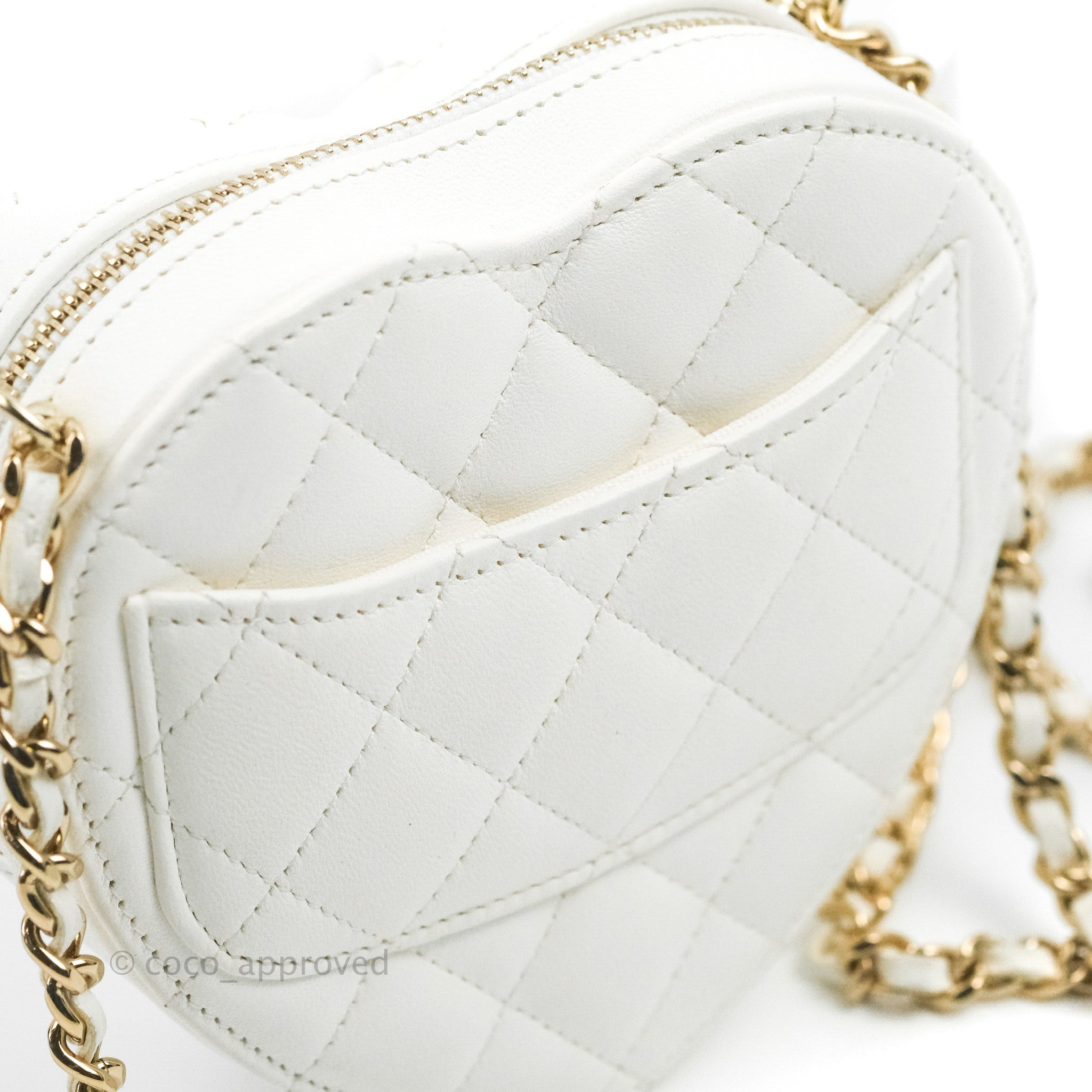 Chanel Small Heart Bag White Lambskin Gold Hardware 22S – Coco