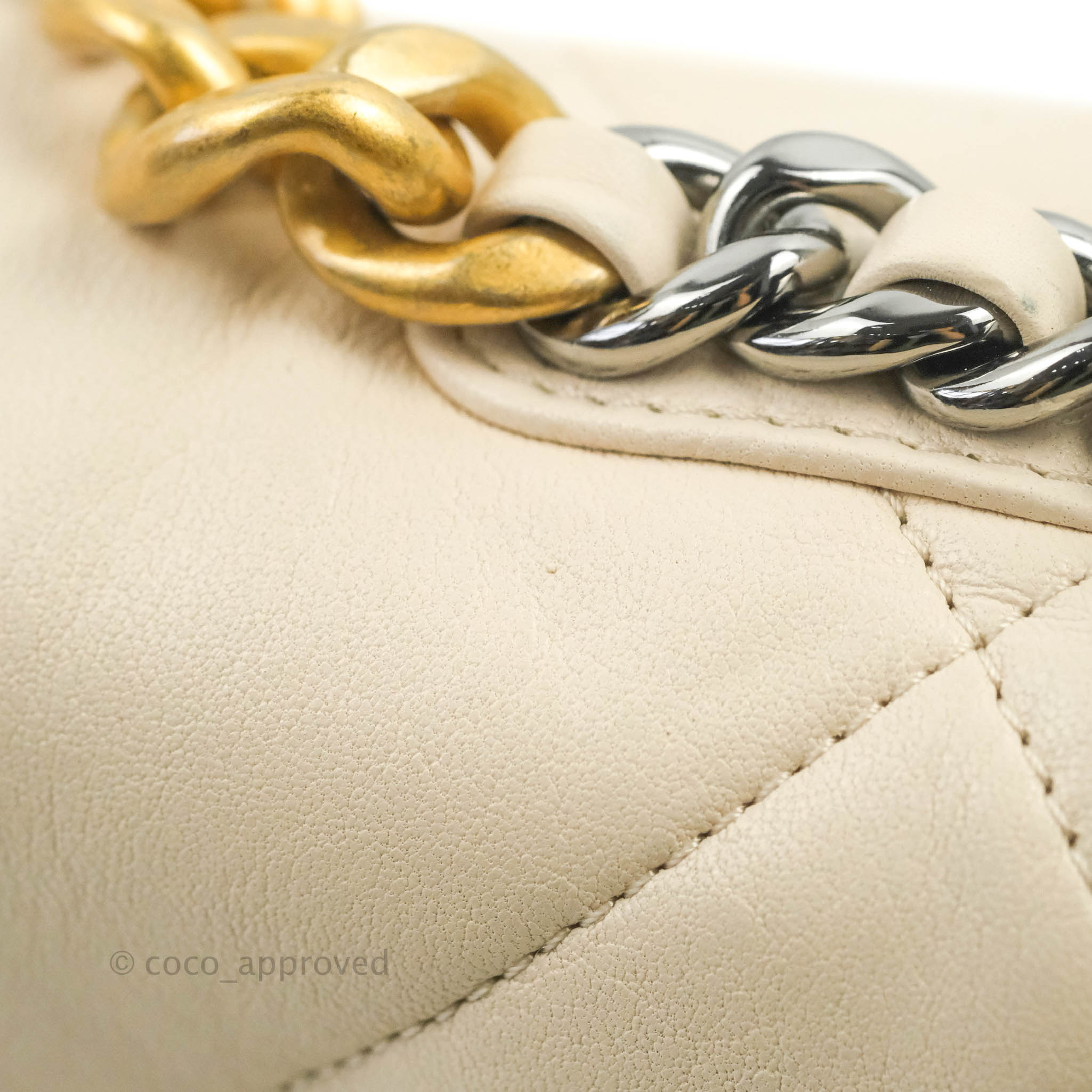 beige chanel 19 bag small