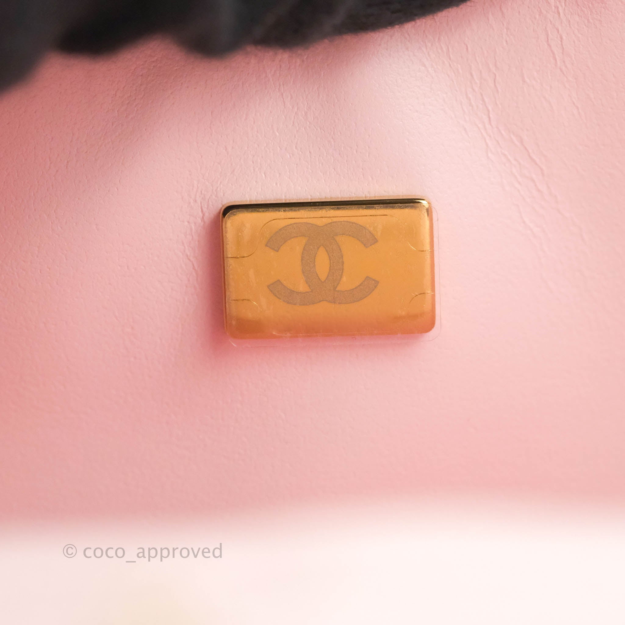 Chanel Classic Small S/M Flap Pink Caviar Gold Hardware 22S