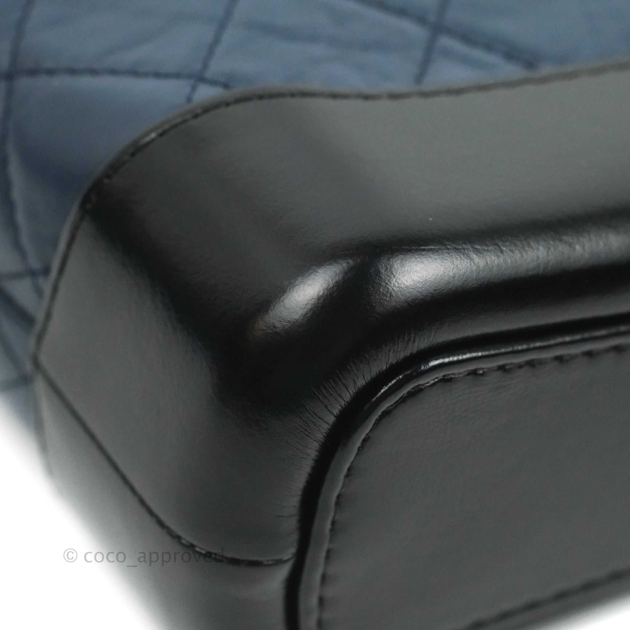 Chanel Gabrielle Hobo Handbag Small Size In Black, 名牌, 手袋及銀