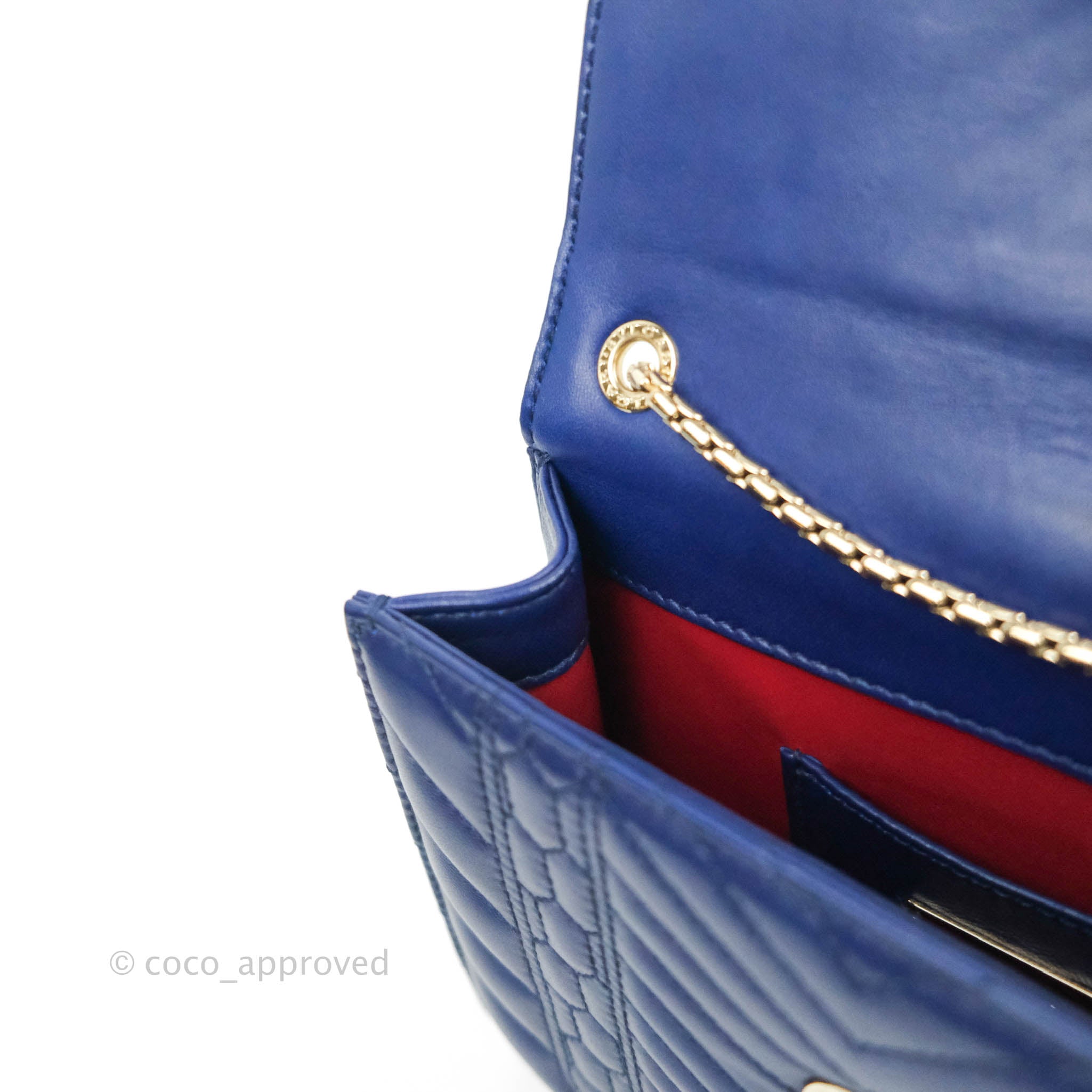 Bvlgari Gold Quilted Scaglie Leather Medium Serpenti Forever Shoulder Bag  Bvlgari