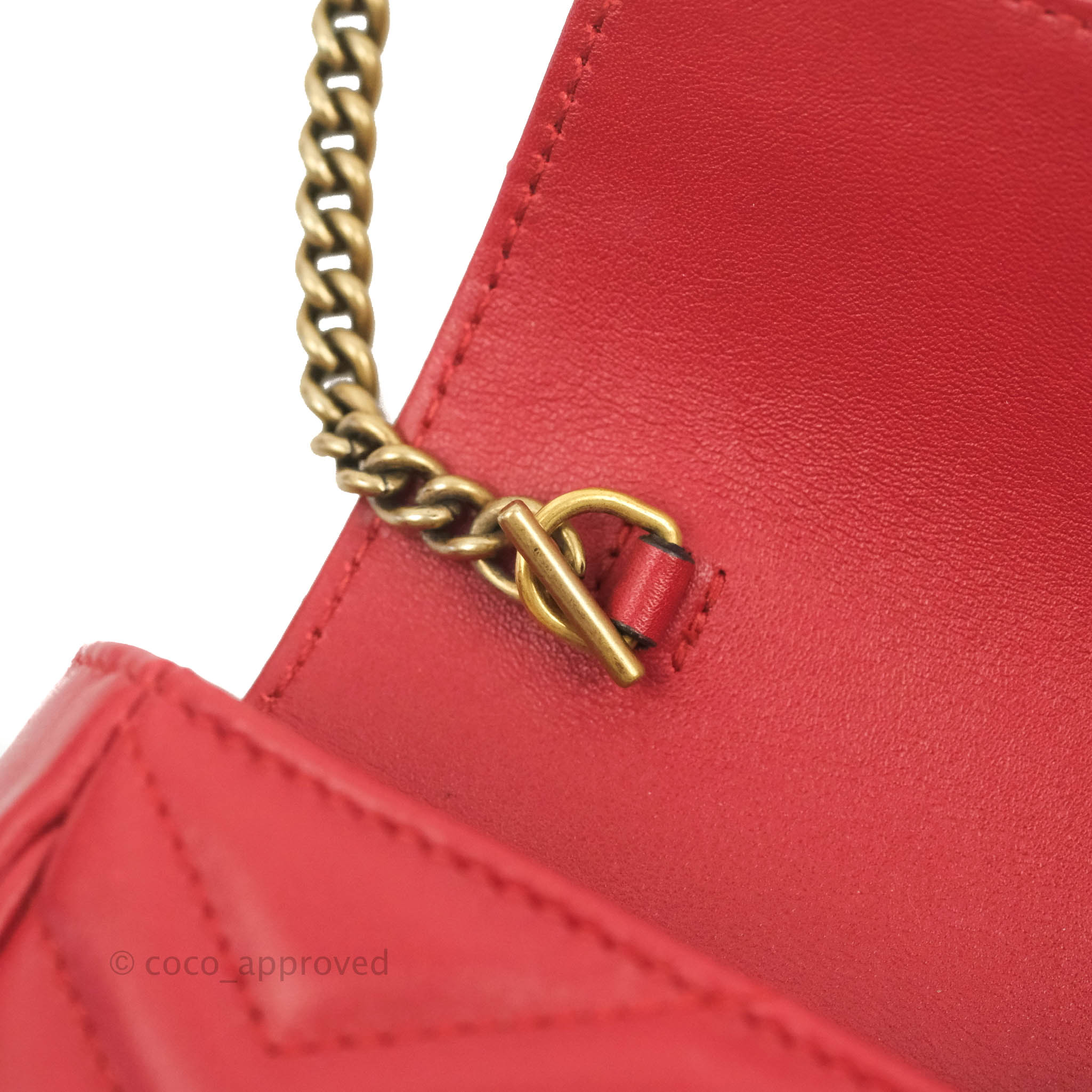 Gucci GG Marmont matelassé mini bag new Red Leather ref.200154 - Joli Closet