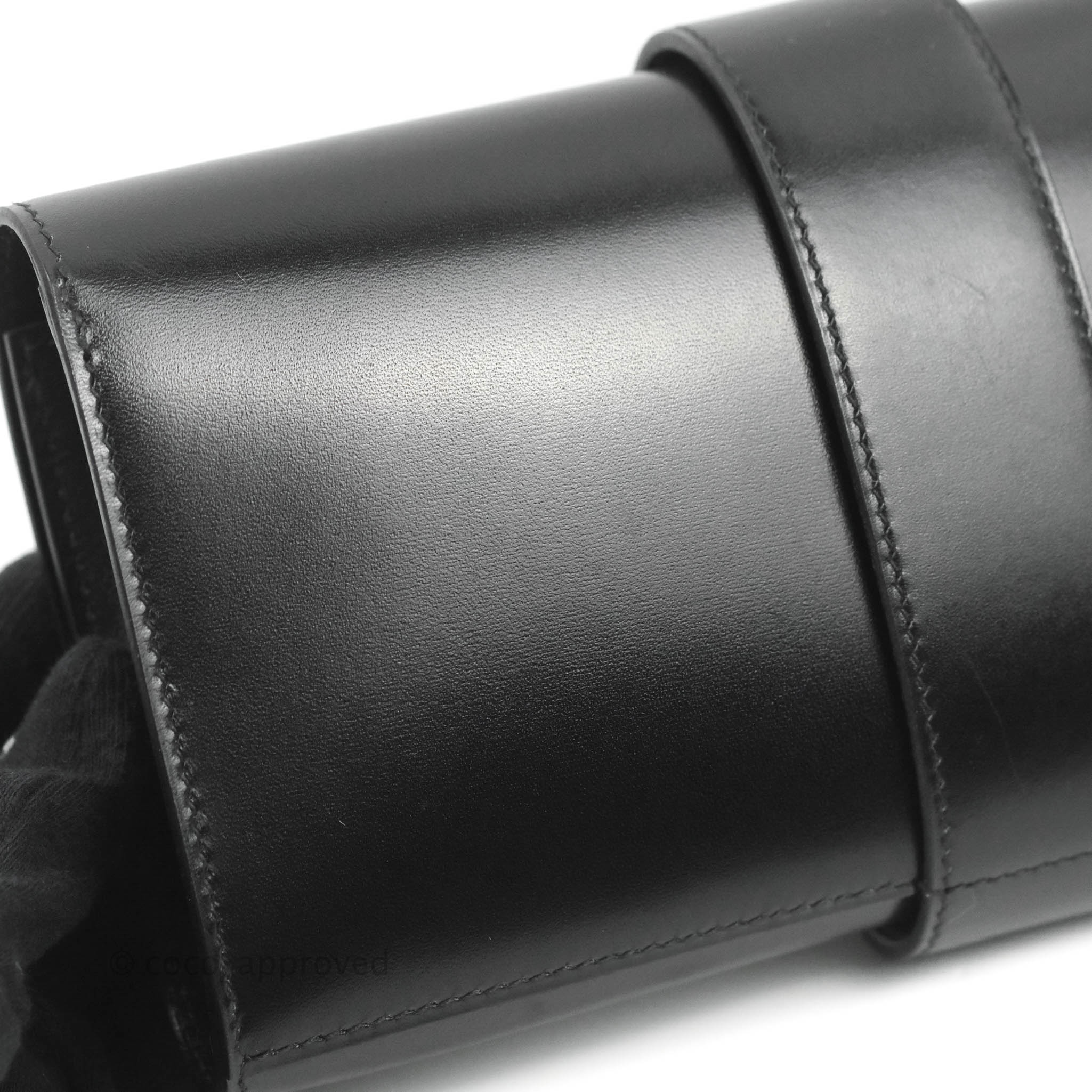 Médor Hermès Hermes Medor clutch Black Leather ref.801013 - Joli