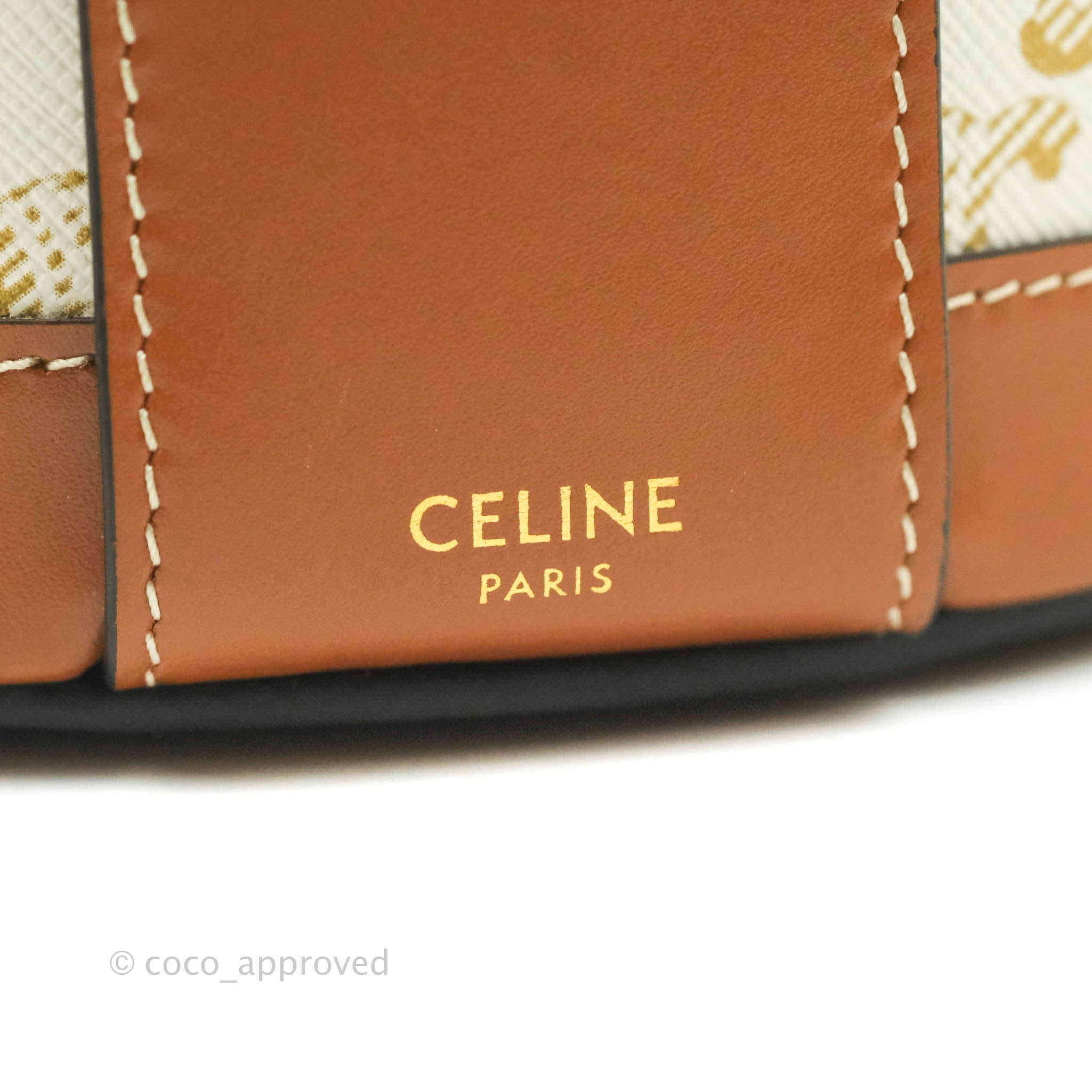 New! Celine Medium Bucket Bag In Triomphe Canvas✨ Dust Bag (bag) Price :  43900฿