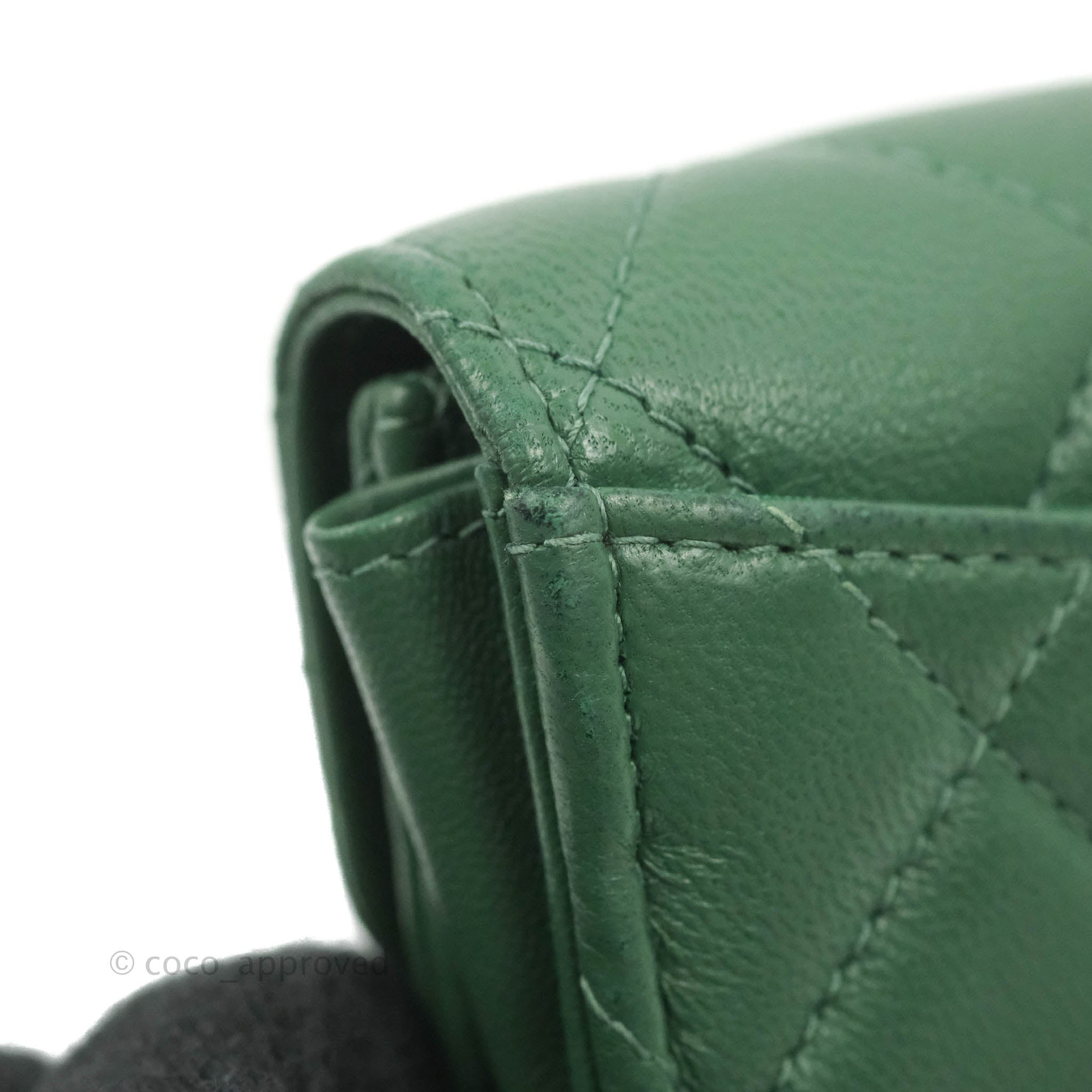 Card holder - Lambskin, green — Fashion