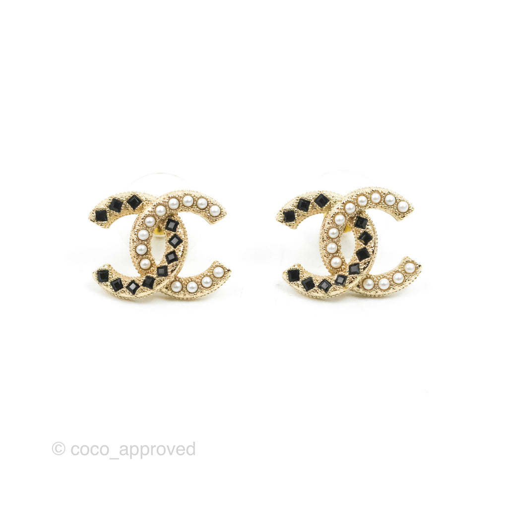 Chanel CC Pearl Black Resin Earrings Gold Tone 21A