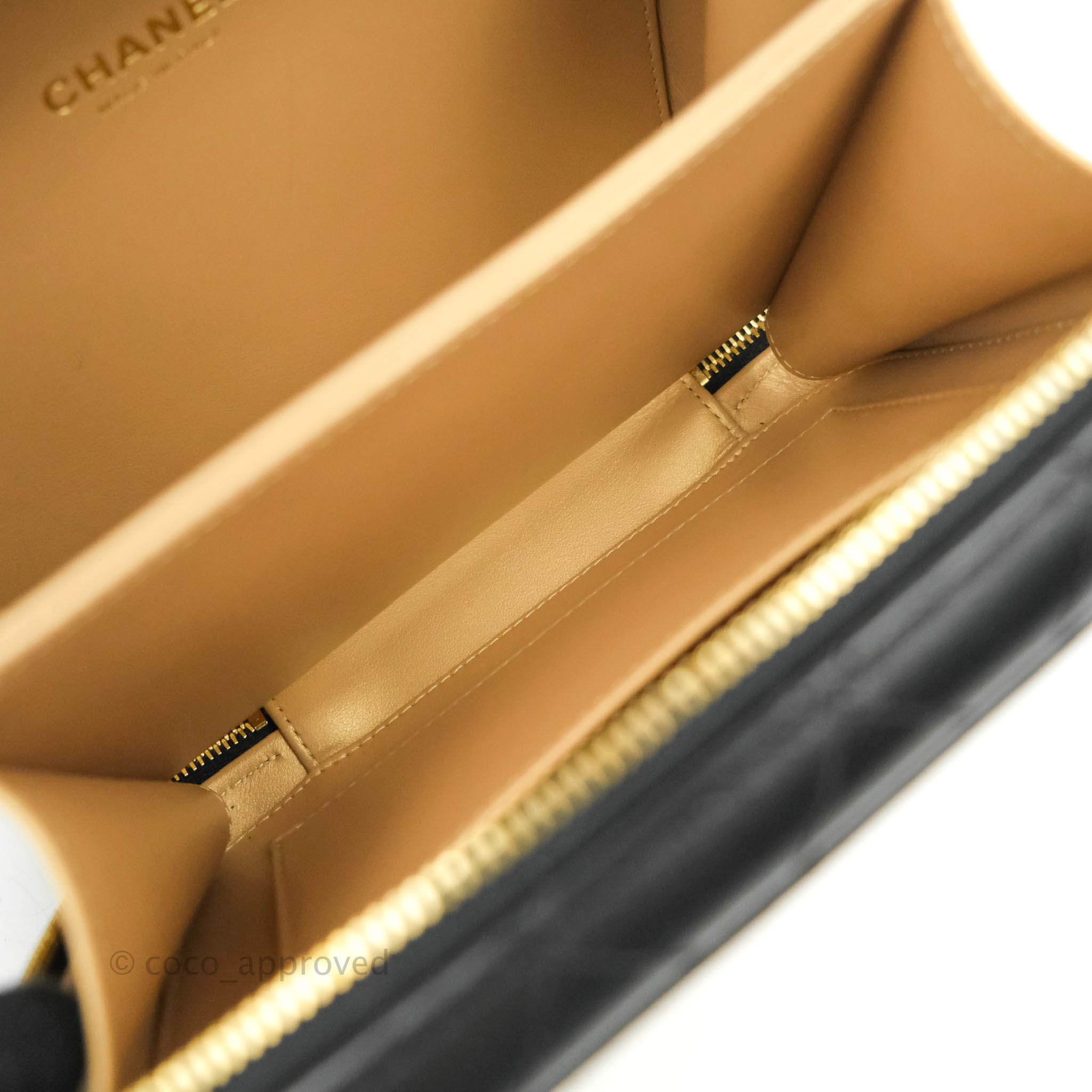 CHANEL COCO Mark Gold Hardware Vanity case – kingram-japan