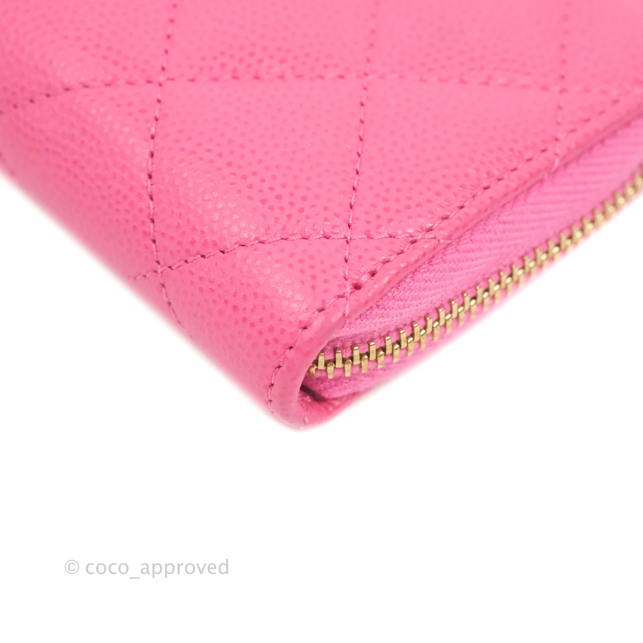 Chanel 18B Raspberry Pink Quilted Caviar Classic Zipped Coin or