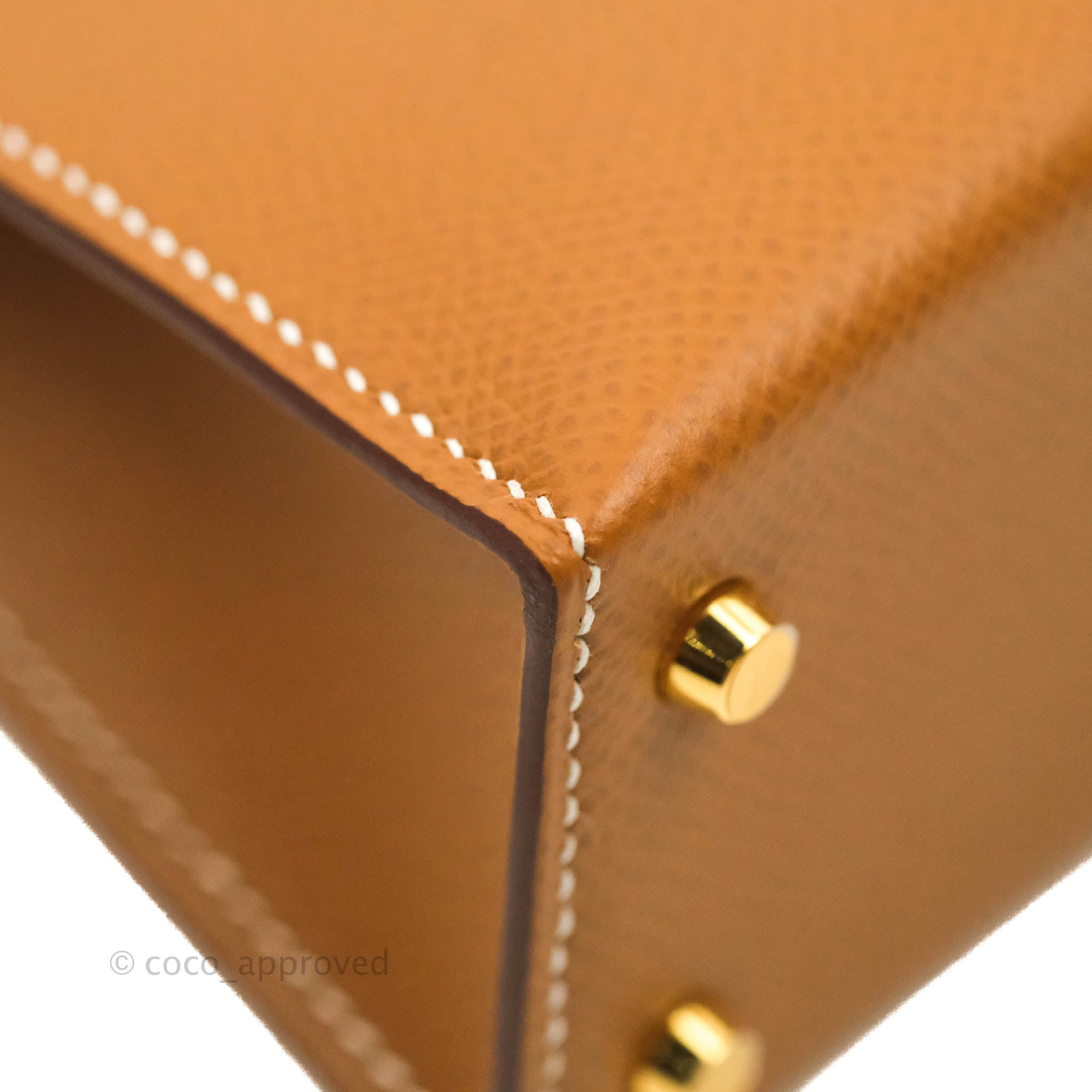 🗝️ Hermès Mini Kelly II Special Order Craie/Gold Epsom Leather Gold  Hardware #priveporter #hermes #kelly #kelly20 #minikelly #craie…