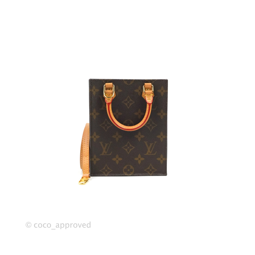 Louis Vuitton Pochette Coussin Monogram Caramel Beige Gold Hardware – Coco  Approved Studio