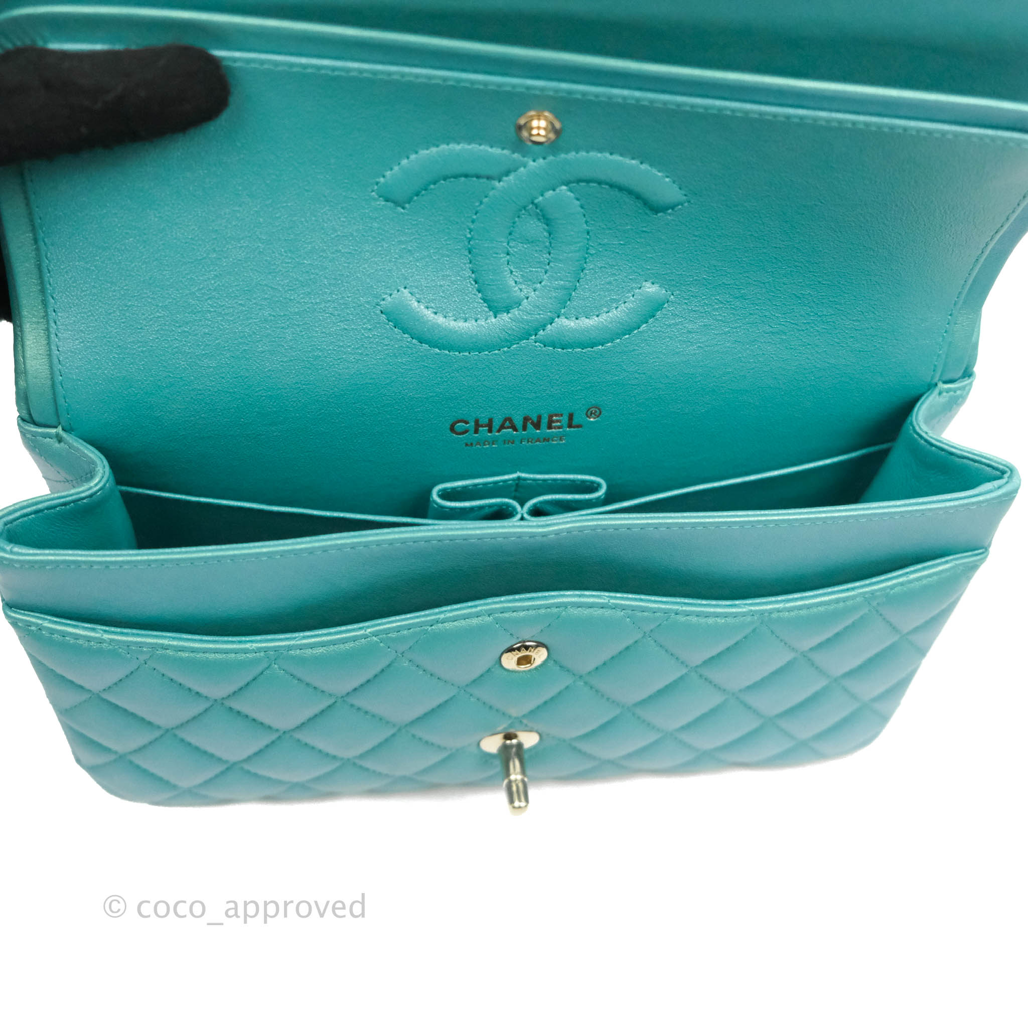 CHANEL Flap Classic Medium turquoise green caviar bag gold hardwa