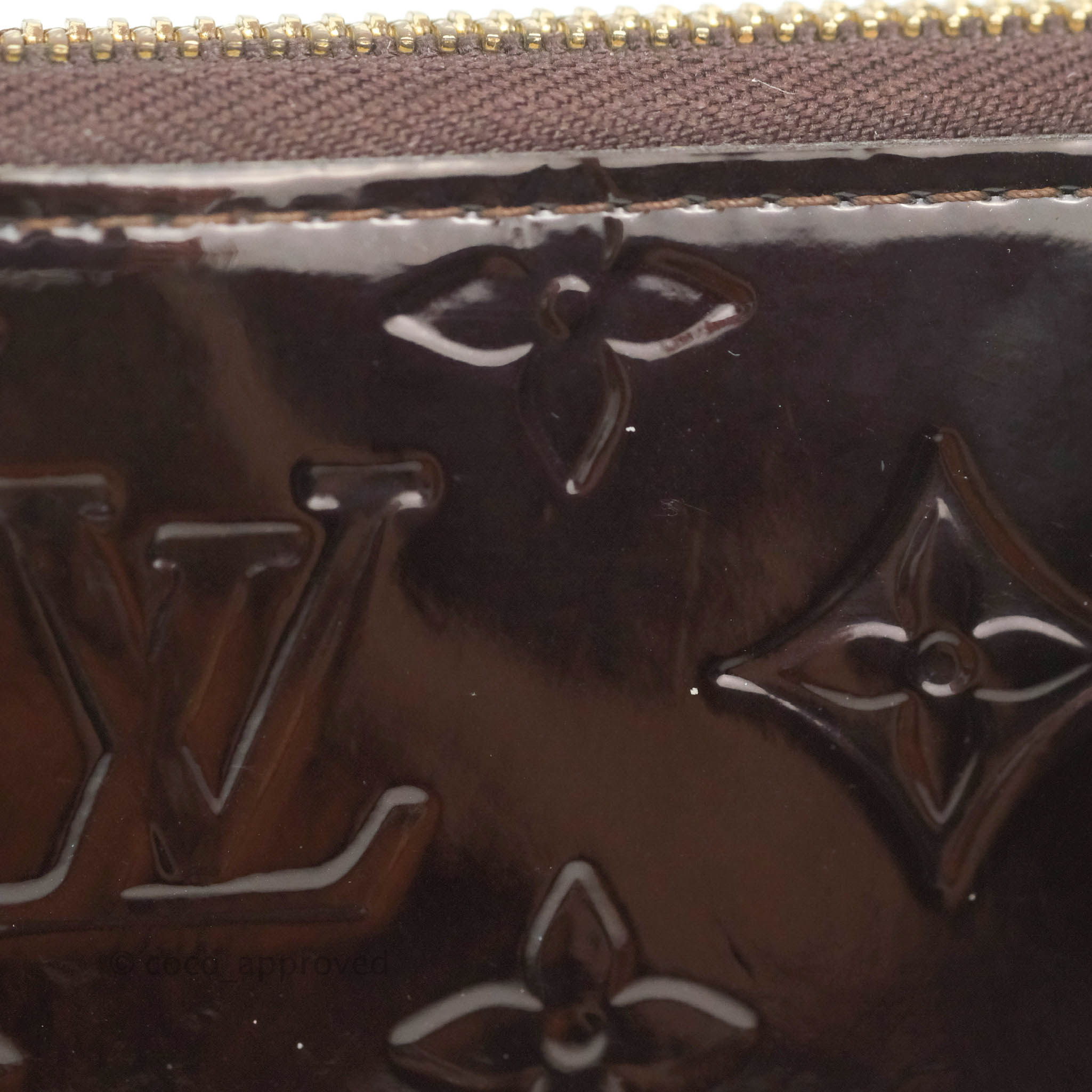 Louis Vuitton Amarante Rayures Monogram Vernis Zippy QJA0FK4L1B002