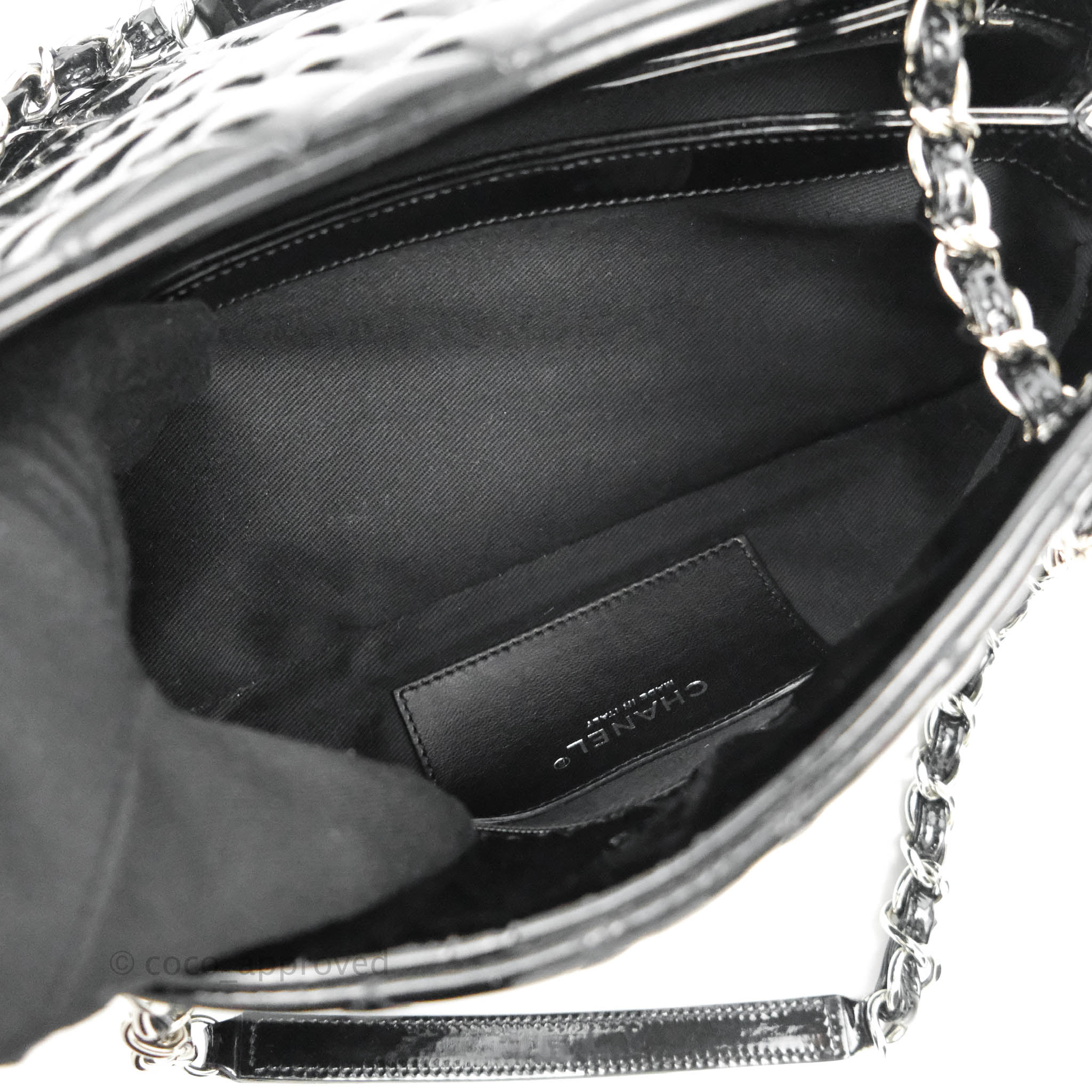 CHANEL Shoulder Bag ChainShoulder COCO Mark Patent leather Black Women –