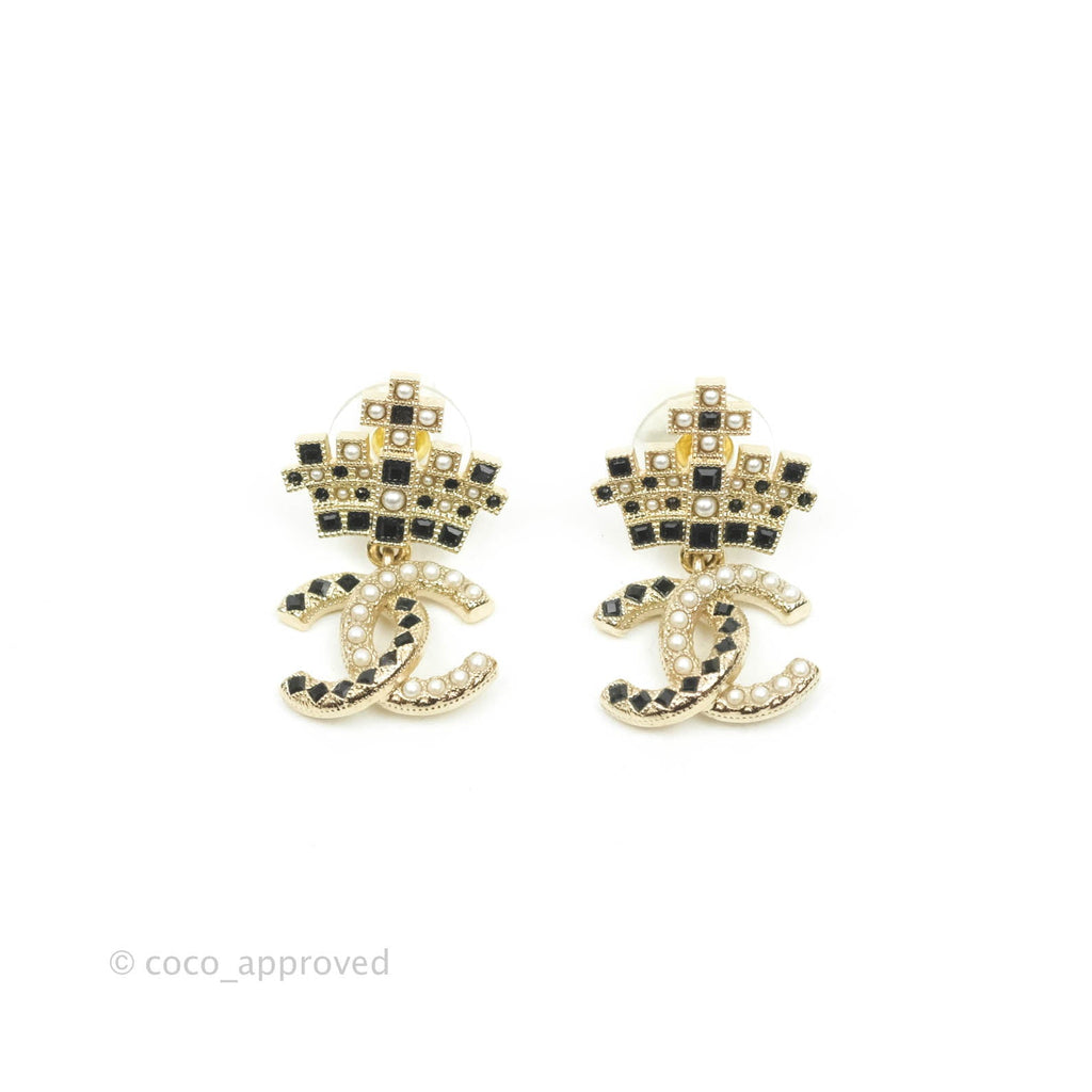 Chanel Black Resin Pearl Crown CC Drop Earrings Gold Tone 21A