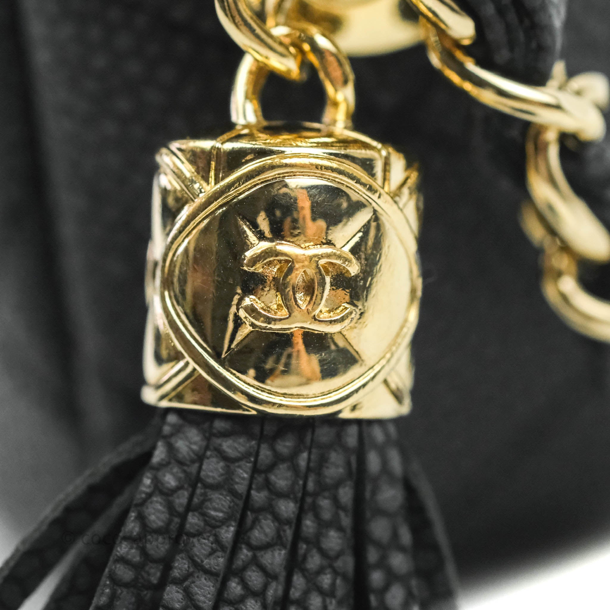 Chanel Vintage Camera Black Caviar Black Gold Ball SYC1036 – LuxuryPromise