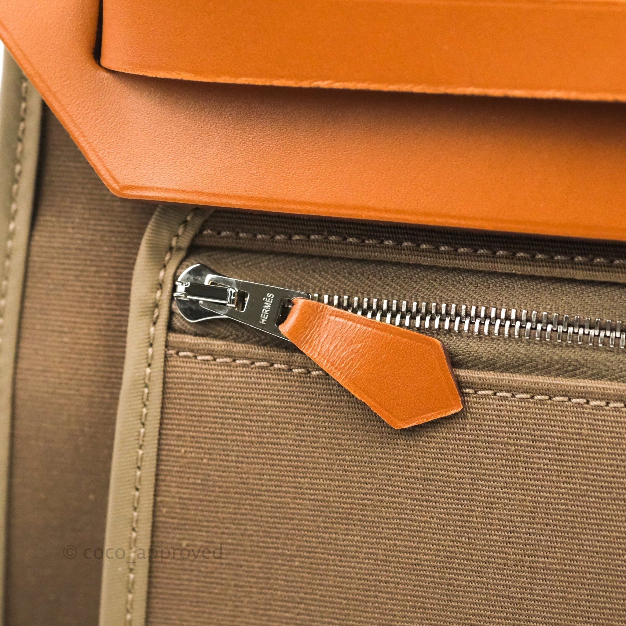 Hermès Herbag 39 Canvas Handbag-Fauve Etoupe Gold Hardware