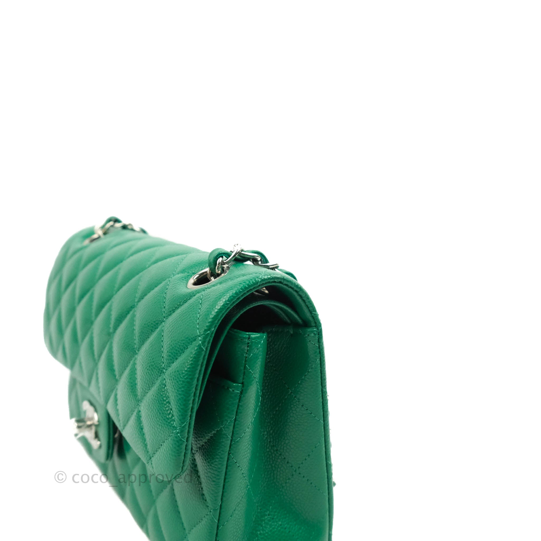CHANEL Caviar Quilted Sweetheart Flap Green 1289315