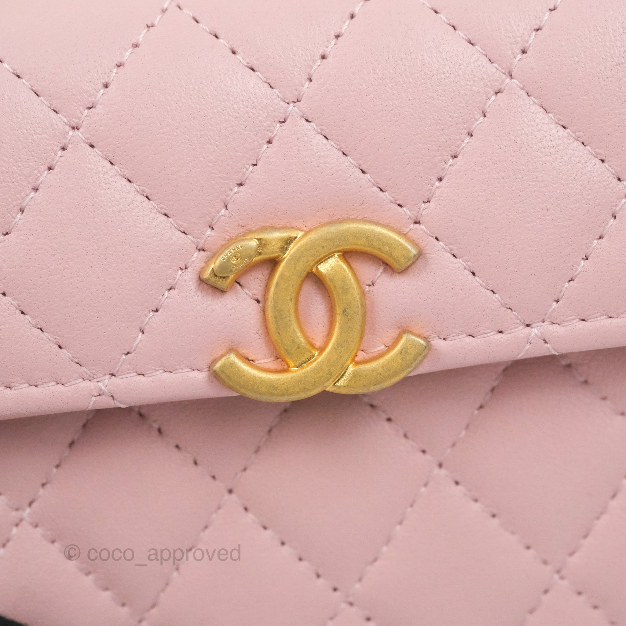 NIB 21P 100%AUTH Chanel Rose Pink Caviar Leather Round Mini Bag Jewel CC  Logo 