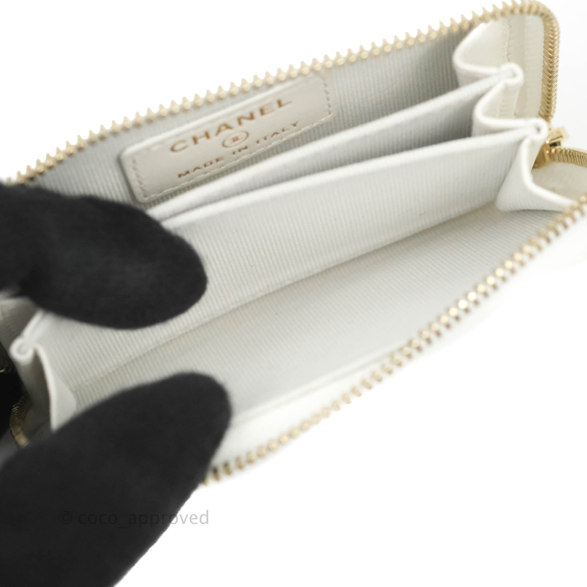 Chanel Classic Zipped Coin Purse White Caviar Gold Hardware – Coco Approved  Studio