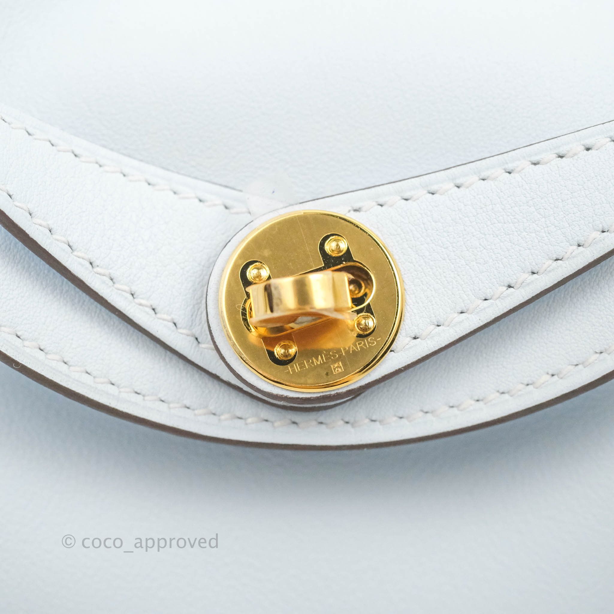 Hermès Mini Lindy 20 Blue Pale Clemence Gold Hardware – Coco Approved Studio