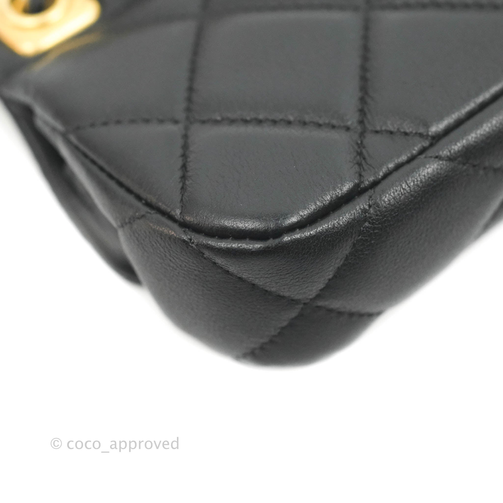 Chanel - Classic Key Holder Embossed Quilted Calfskin Noir