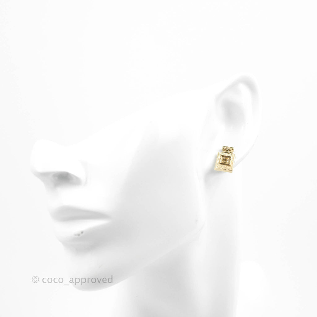Chanel CC No5 Parfum Earrings Gold Tone 20C