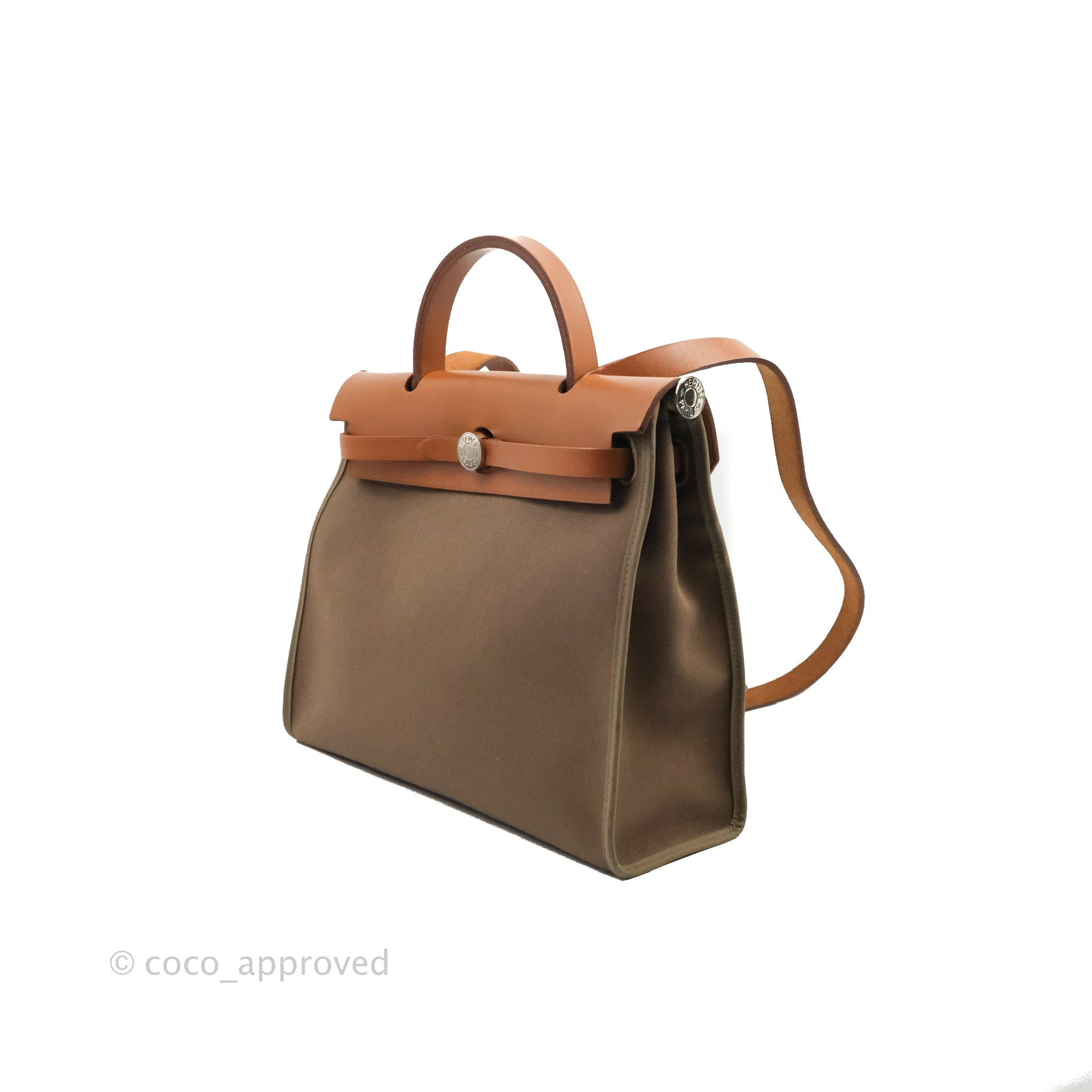 Shop HERMES Herbag Zip 31 Bag (H079091CCAQ) by Pureet