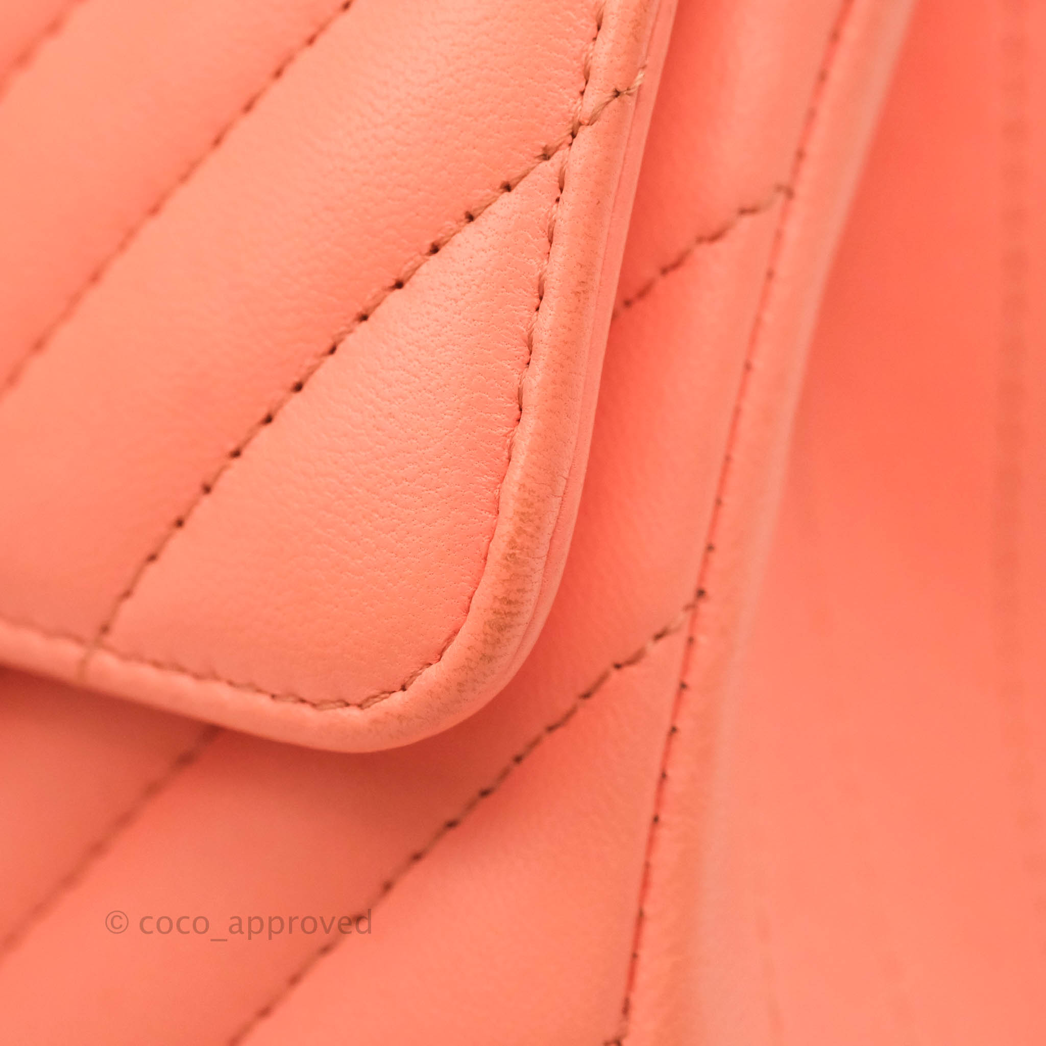 Chanel Classic M/L Medium Chevron Double Flap Coral Pink Lambskin Aged –  Coco Approved Studio