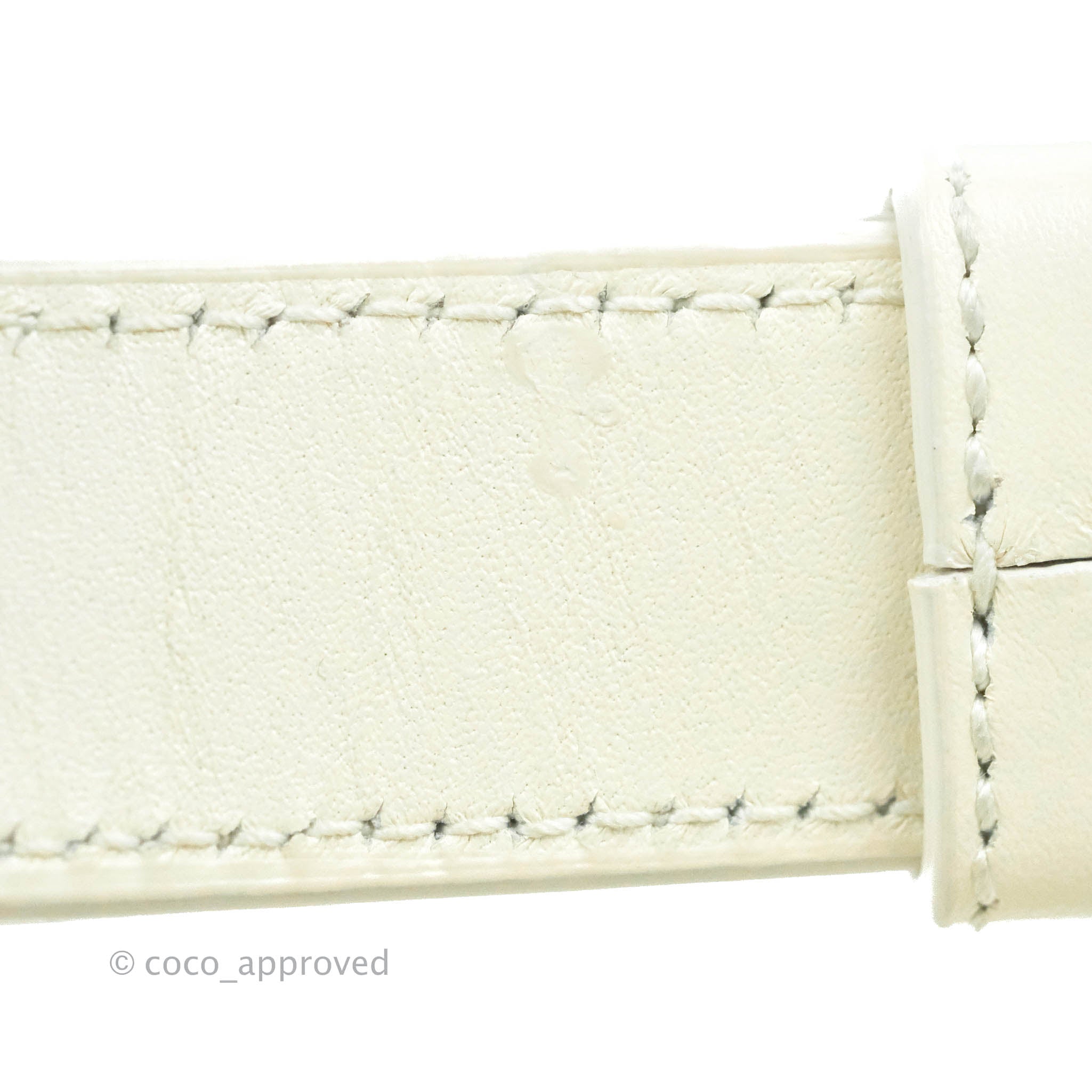 30 montaigne clutch bag Dior White in Suede - 35574154