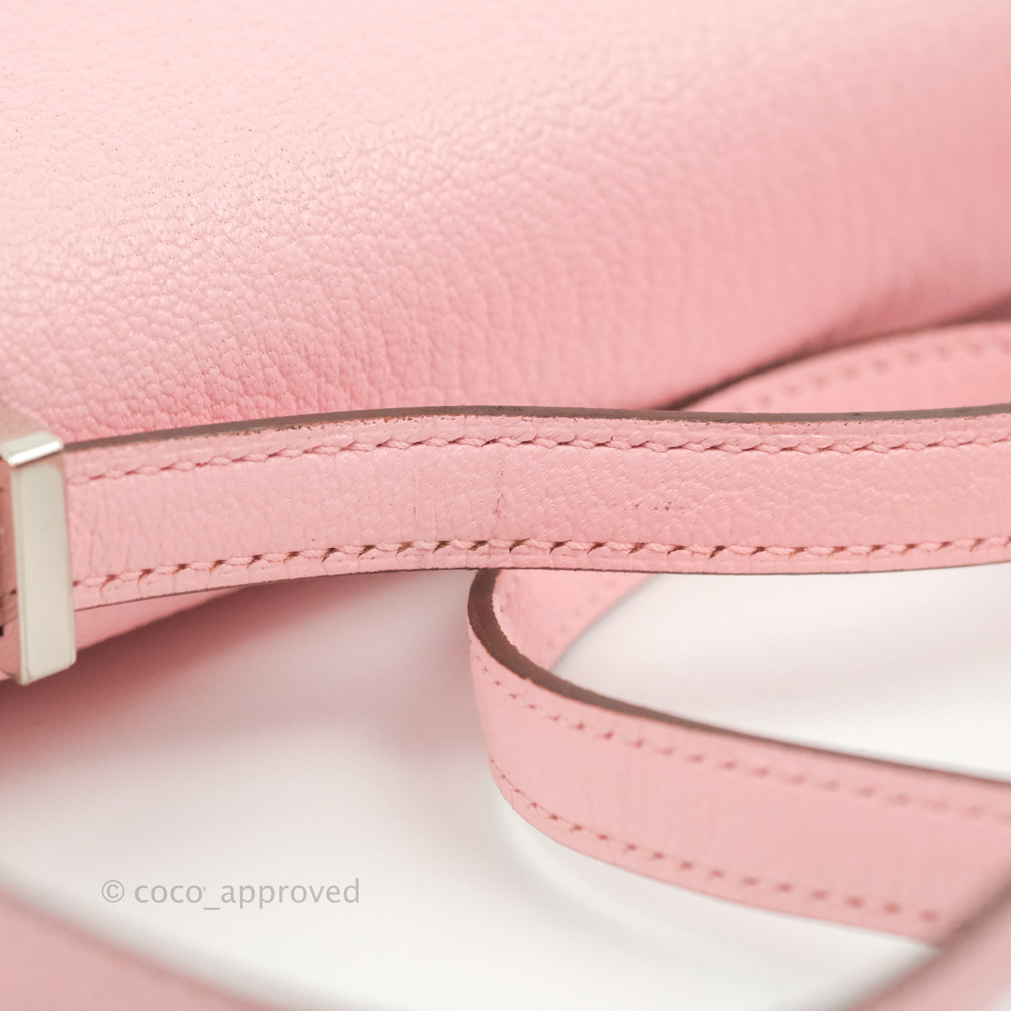 Hermès Pink 2022 Chevre Mysore Mini Constance 18