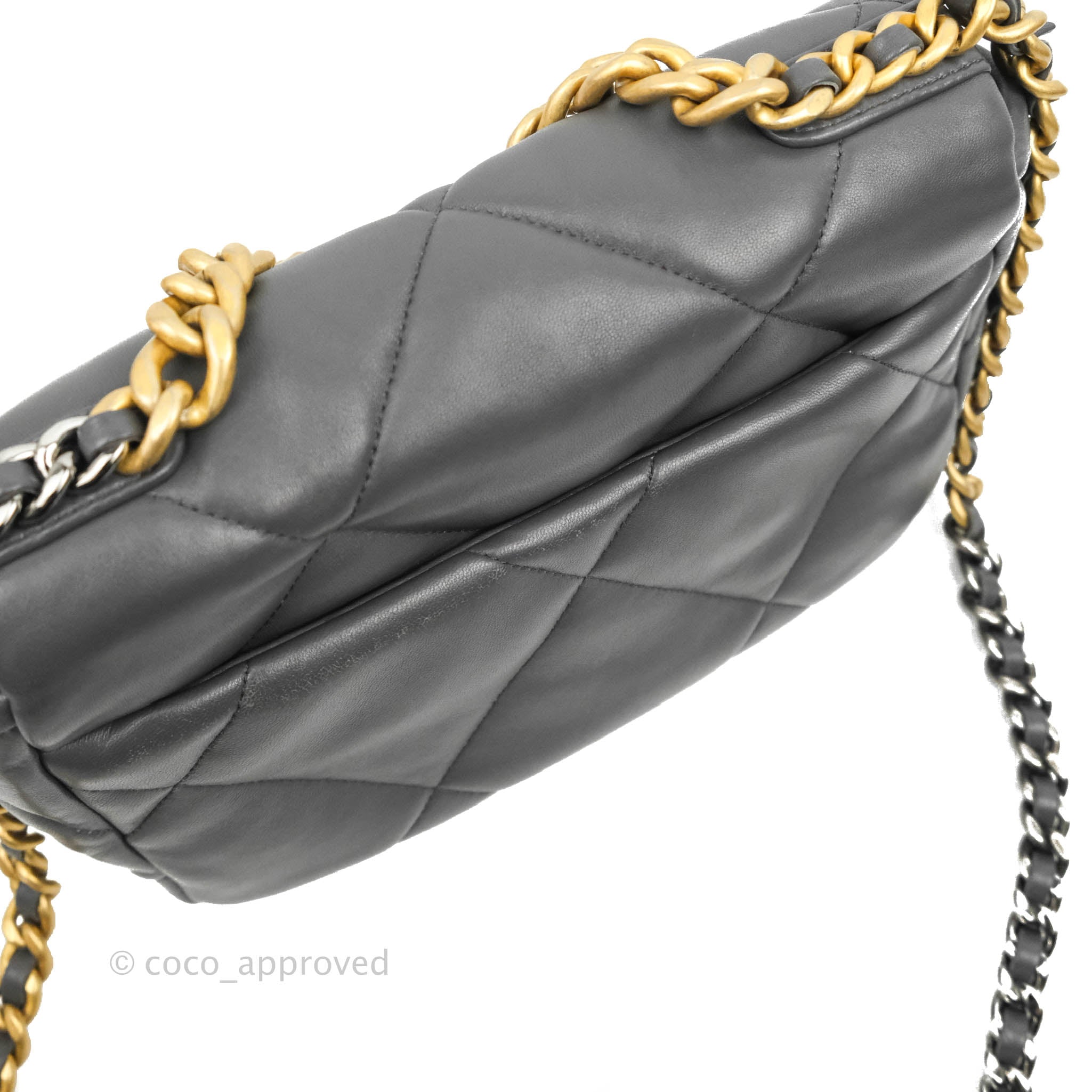 CHANEL rhombus Chanel 19 gold buckle handle shoulder bag apricot – Brand  Off Hong Kong Online Store