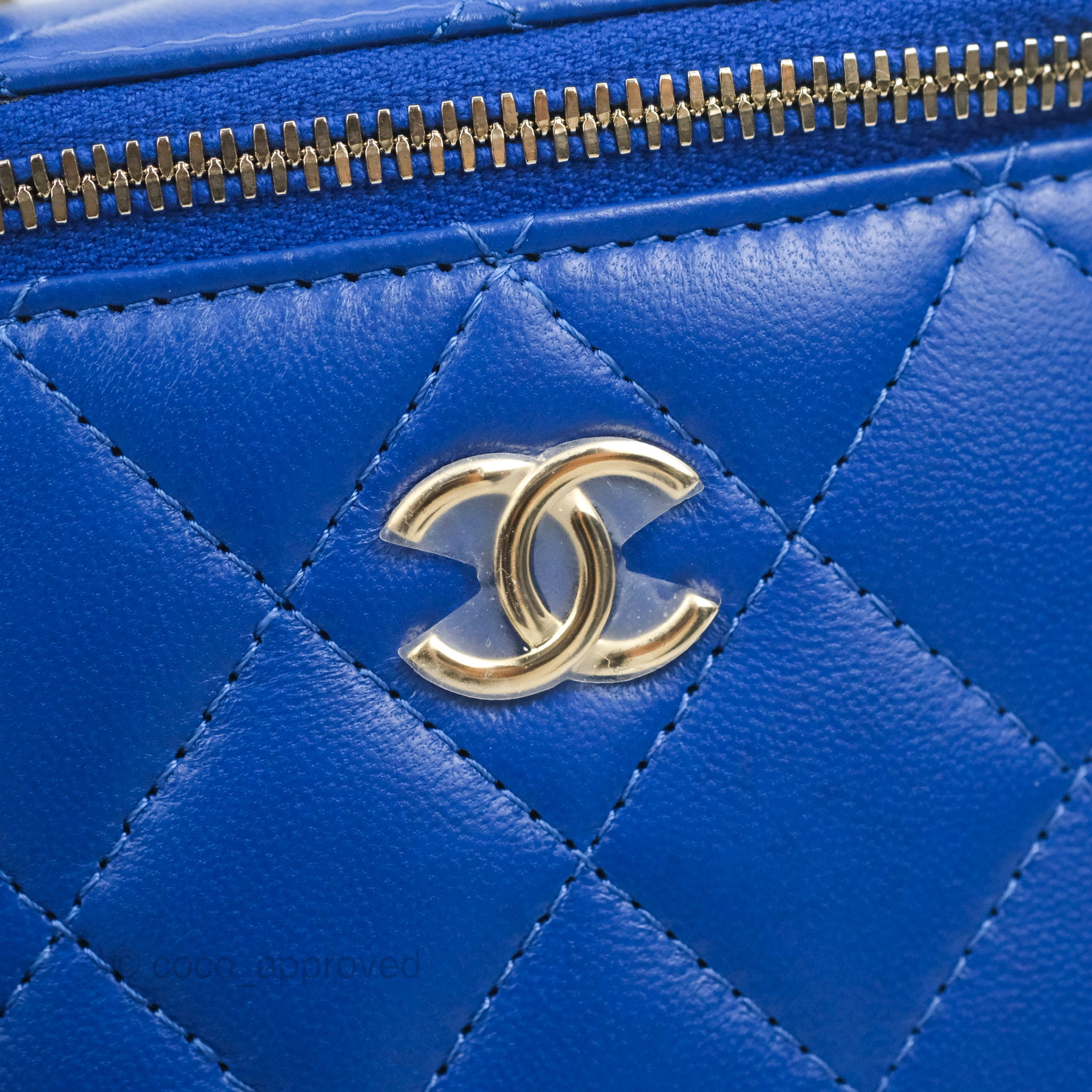 Chanel Metallic Blue Vanity Top Handle Small Bag – The Closet