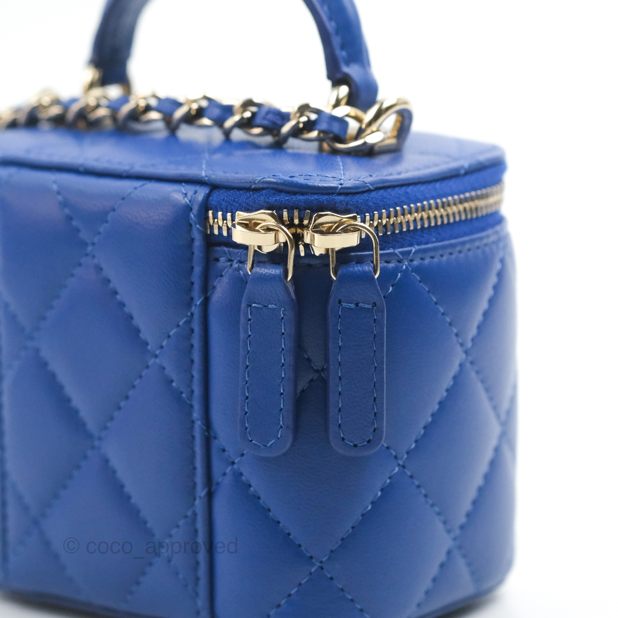 Chanel Navy Quilted Grained Calfskin Mini Vanity With Chain Gold