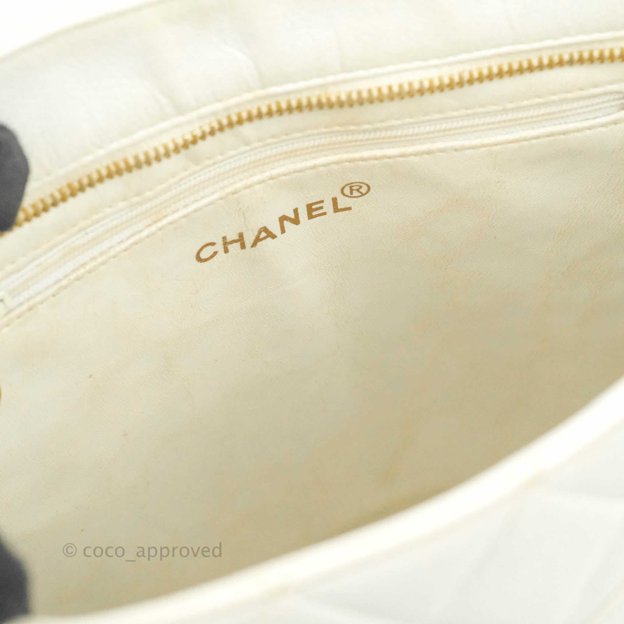 CHANEL White Medallion Tote Bag USED 0206Y