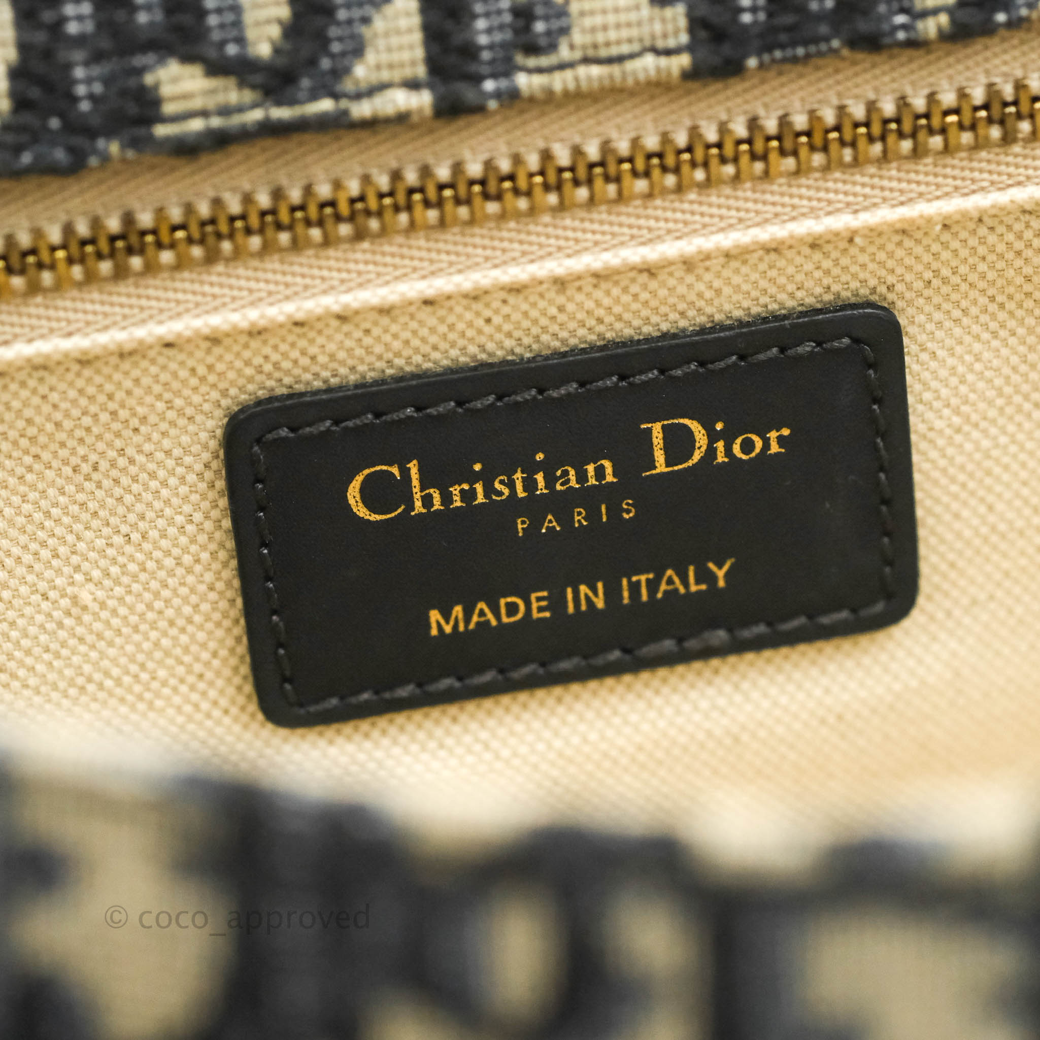 Túi xách Dior Open Bar 32cm Hàng Siêu Cấp Like Authentic