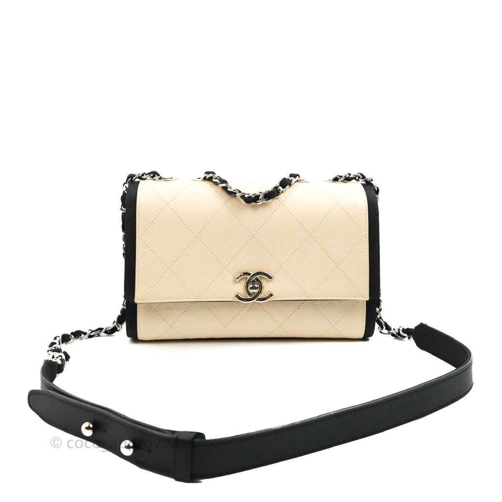 Chanel Flat Quilted Flap Bag Light Beige Grosgrain Ribbon Crumpled Calfskin Silver Hardware 18S
