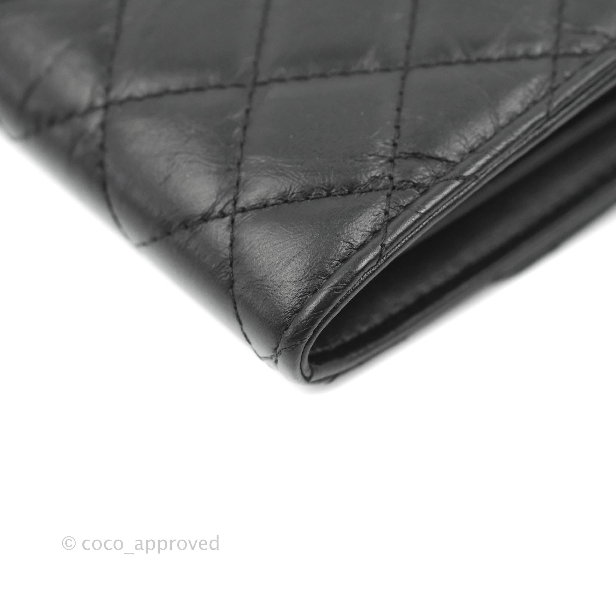 CHANEL Shiny Crumpled Calfskin Quilted Medium Chanel 19 Flap Black