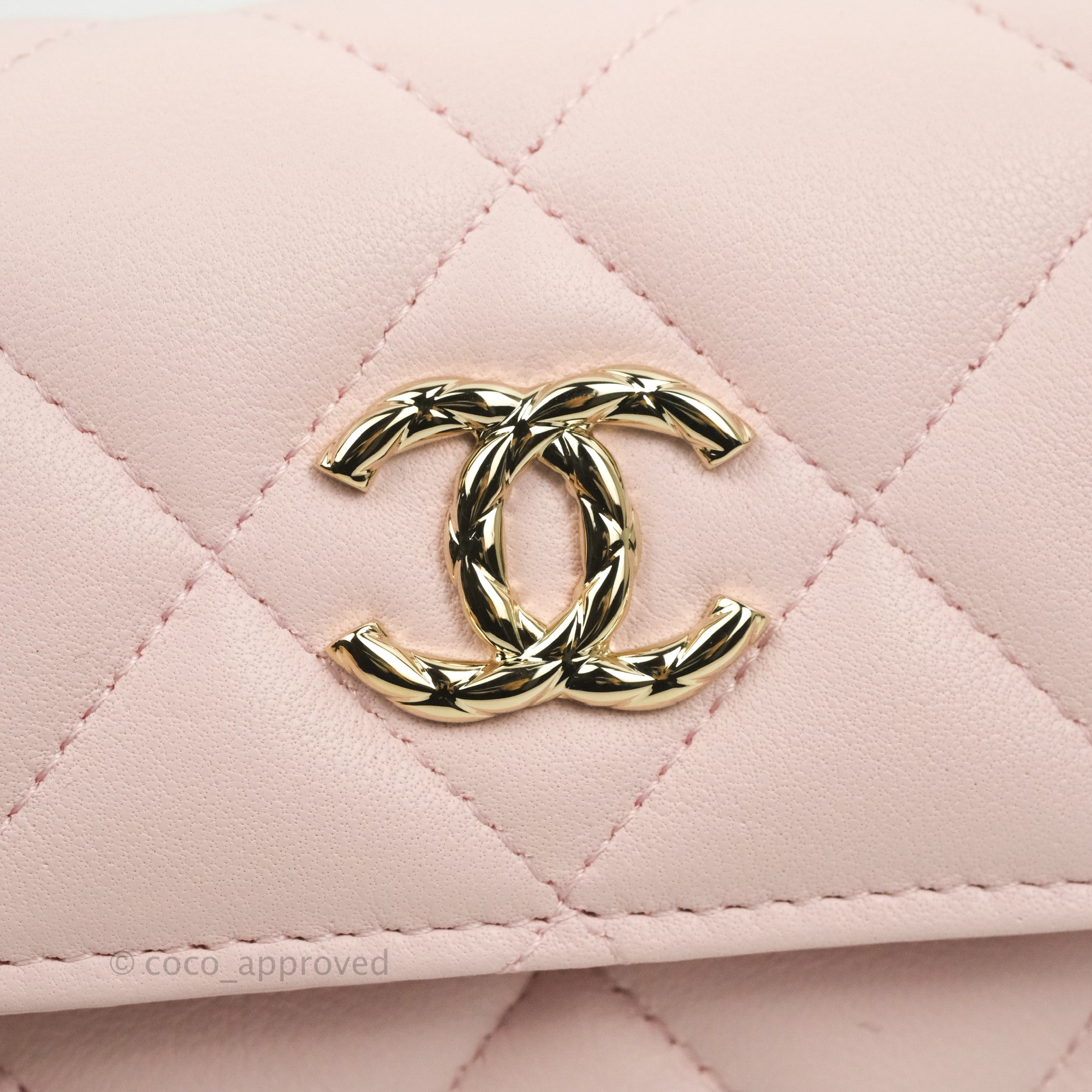 chanel mini wallet with chain