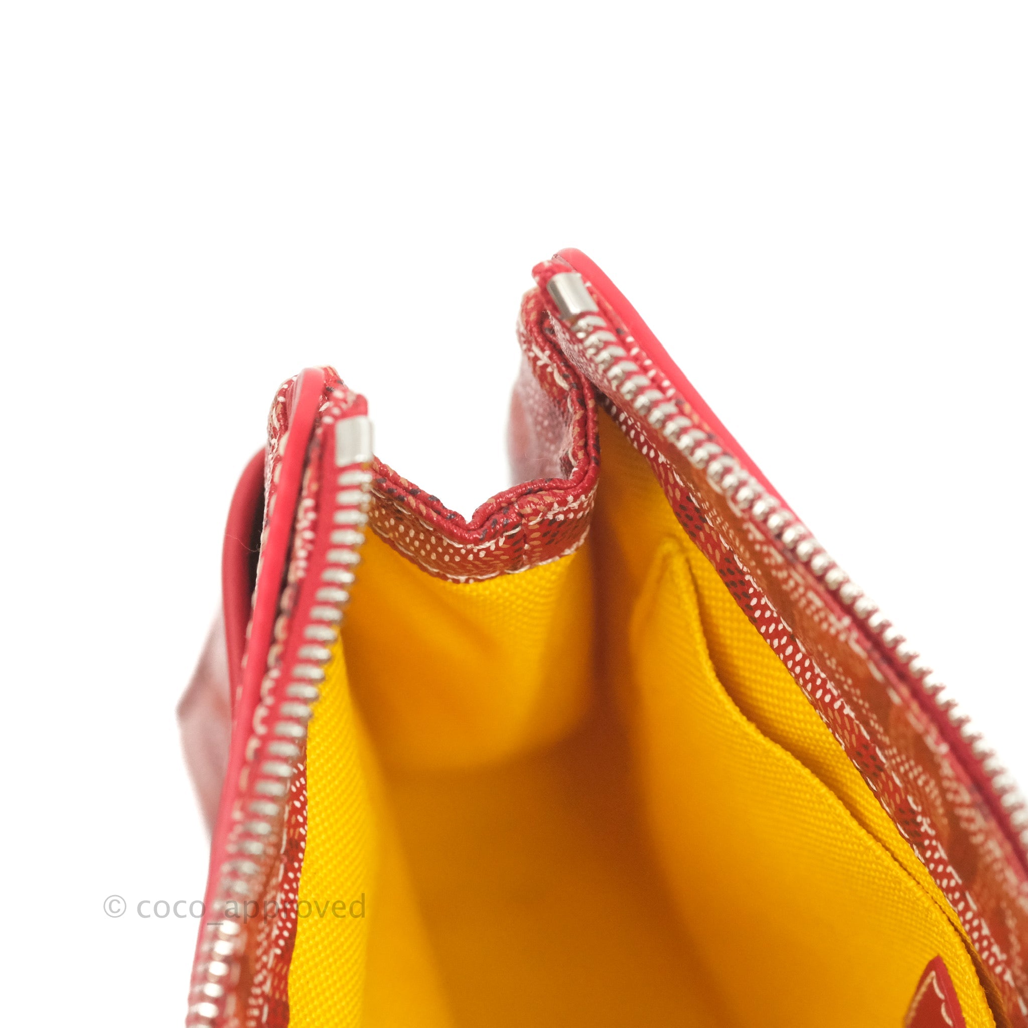Goyard Goyardine Miroir Toiletry Bag PM Red – Coco Approved Studio