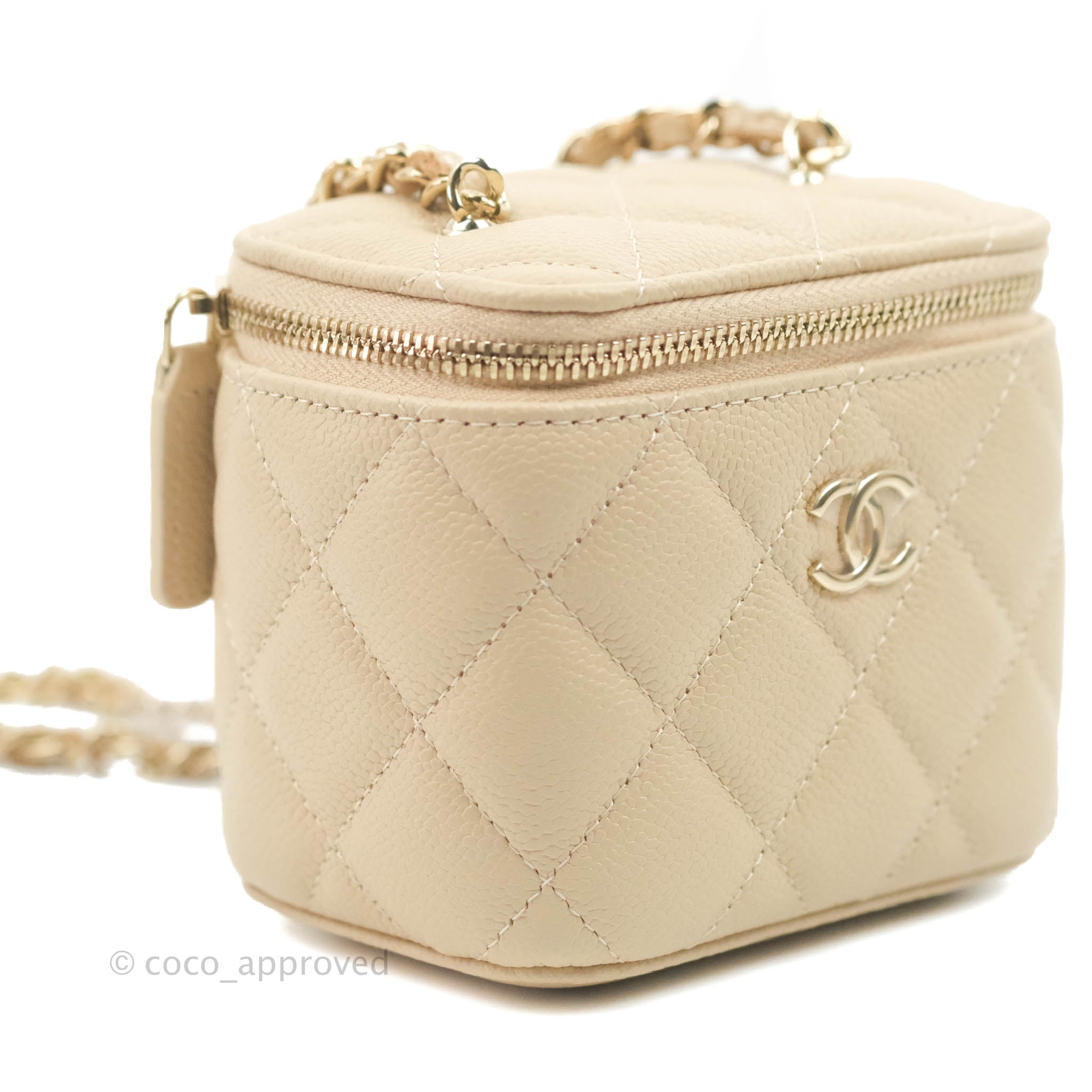 Chanel Classic Mini Vanity With CC Chain Light Beige Caviar Gold Hardw –  Coco Approved Studio