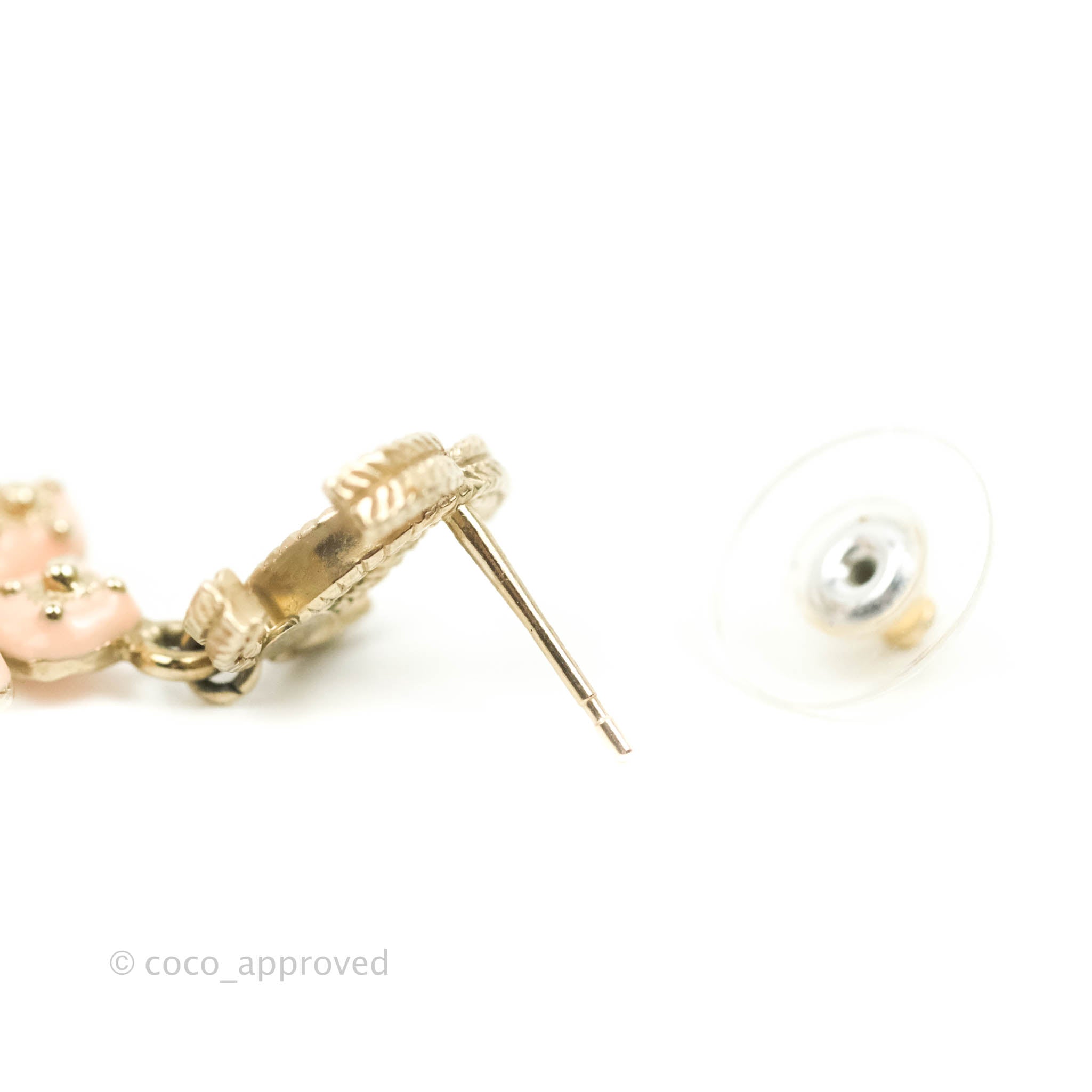 Chanel CC Pearl Flower Drop Earrings Gold Tone 18C – Coco Approved Studio