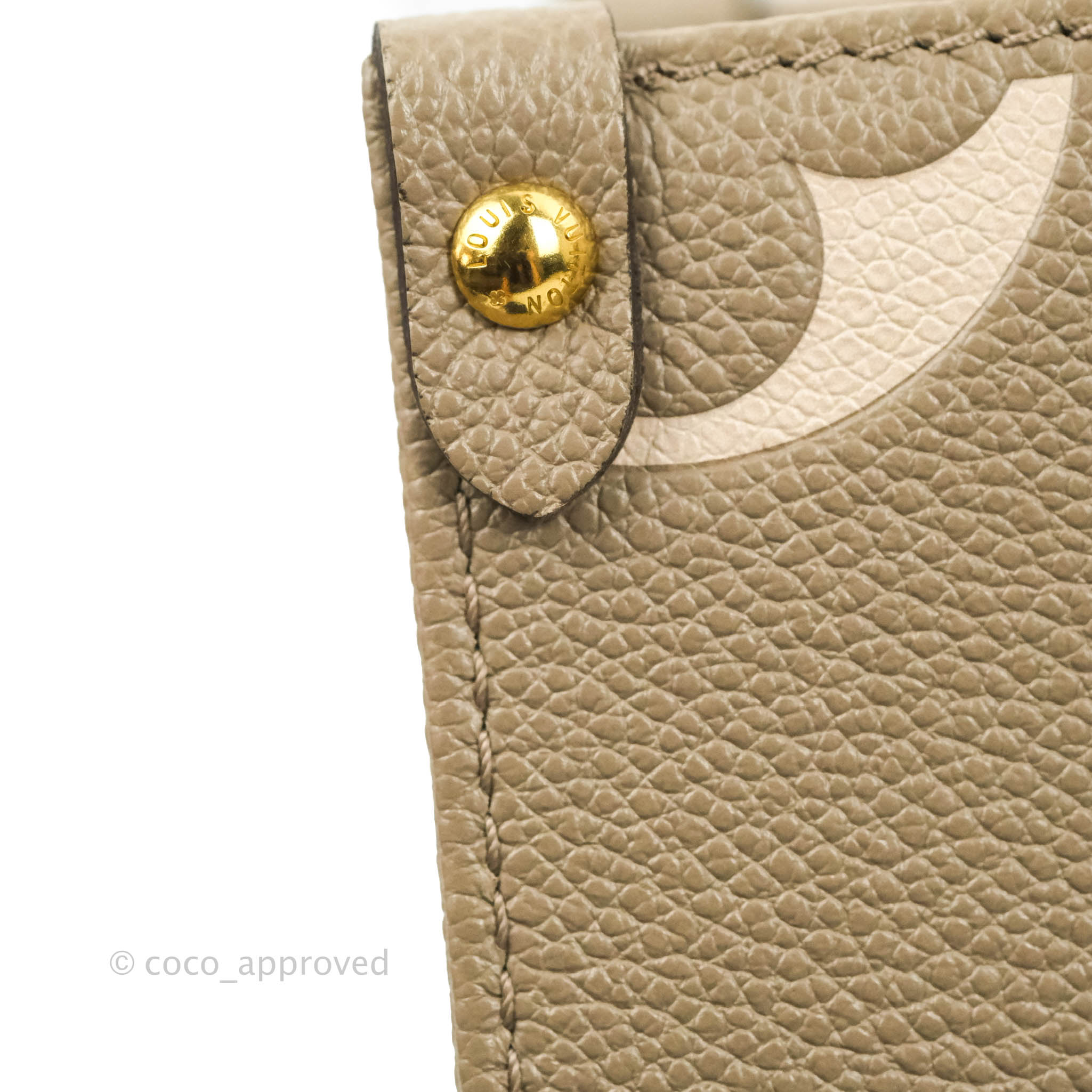 Louis Vuitton Dove And Cream Giant Monogram Empreinte OnTheGo PM Gold  Hardware, 2021 Available For Immediate Sale At Sotheby's