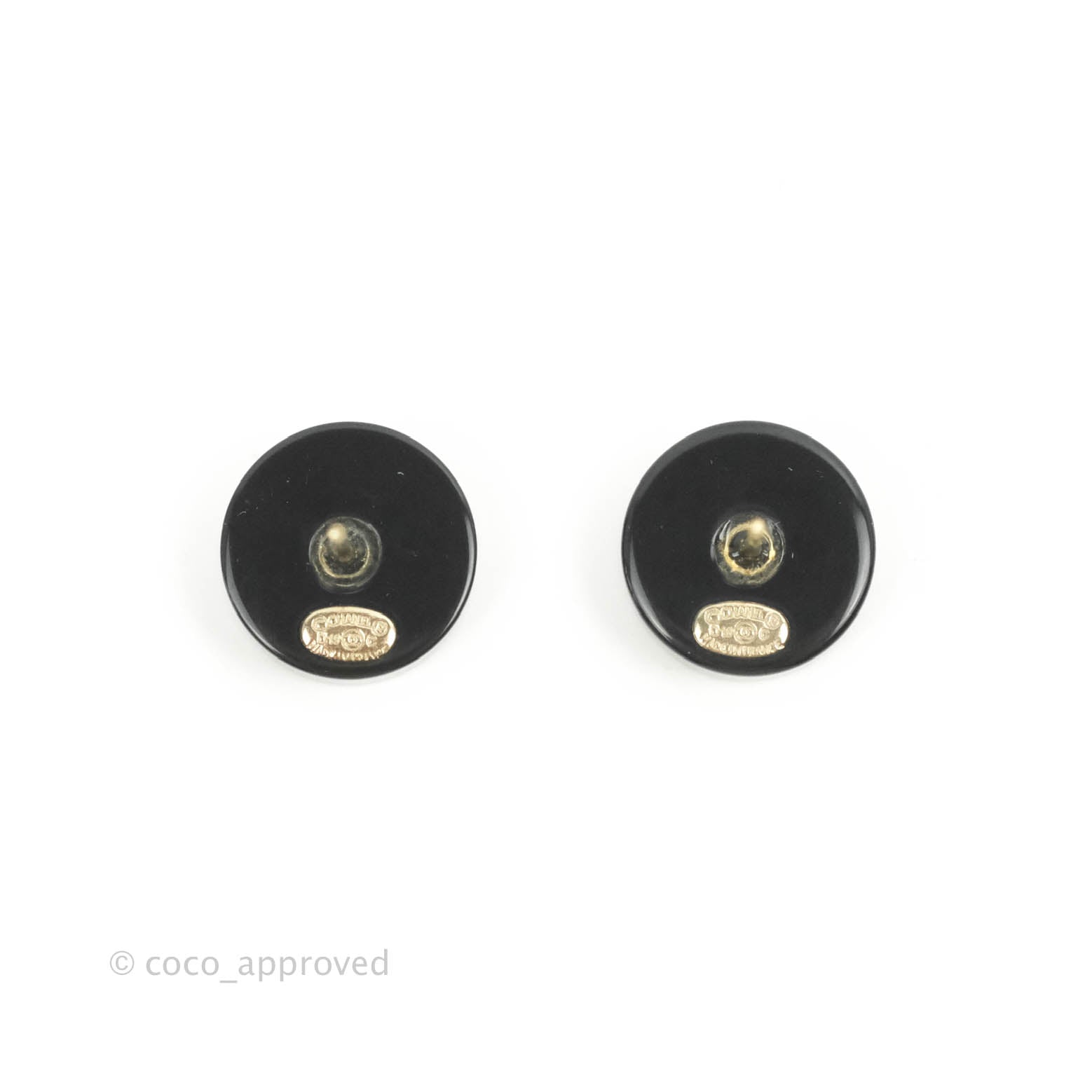 Chanel CC Resin Black/White Earrings Gold Tone 19C – Coco Approved Studio