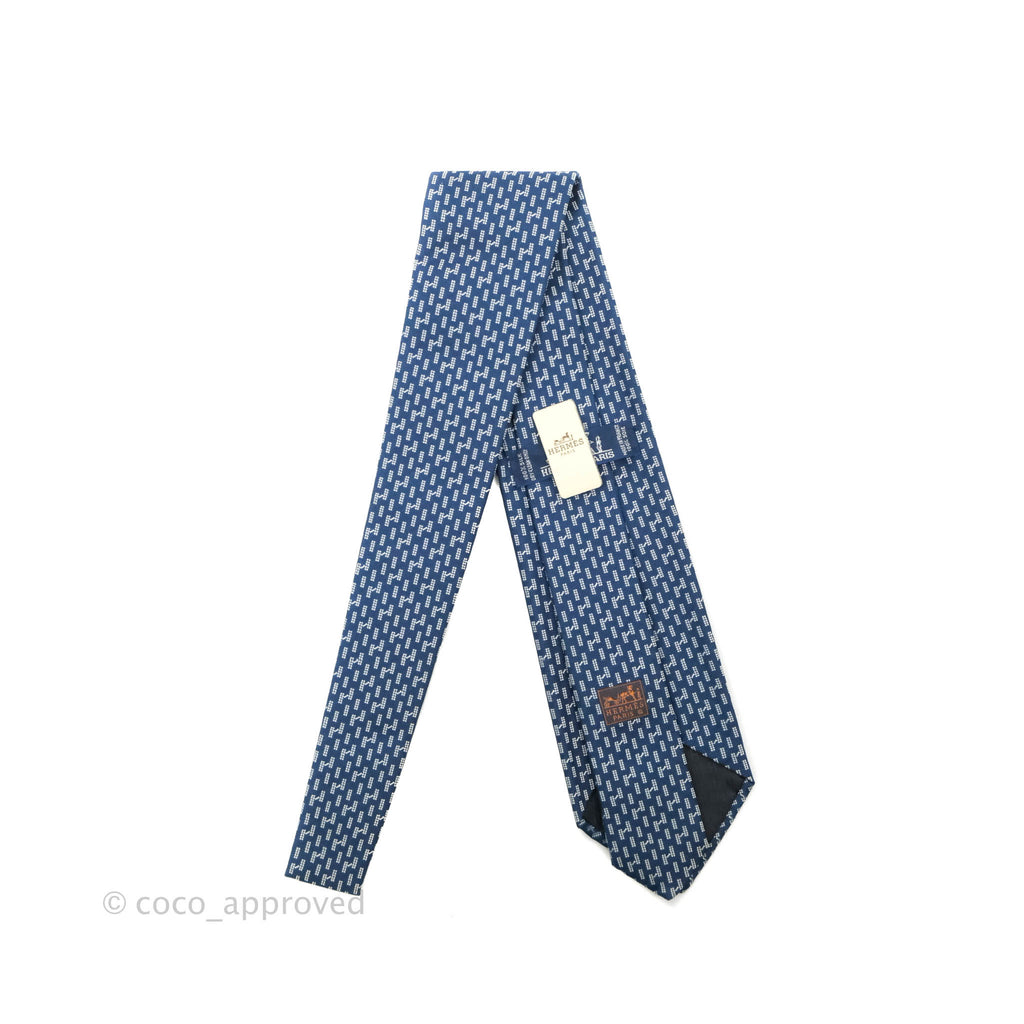 Hermès Lourde H Hippique White Marine Silk Tie