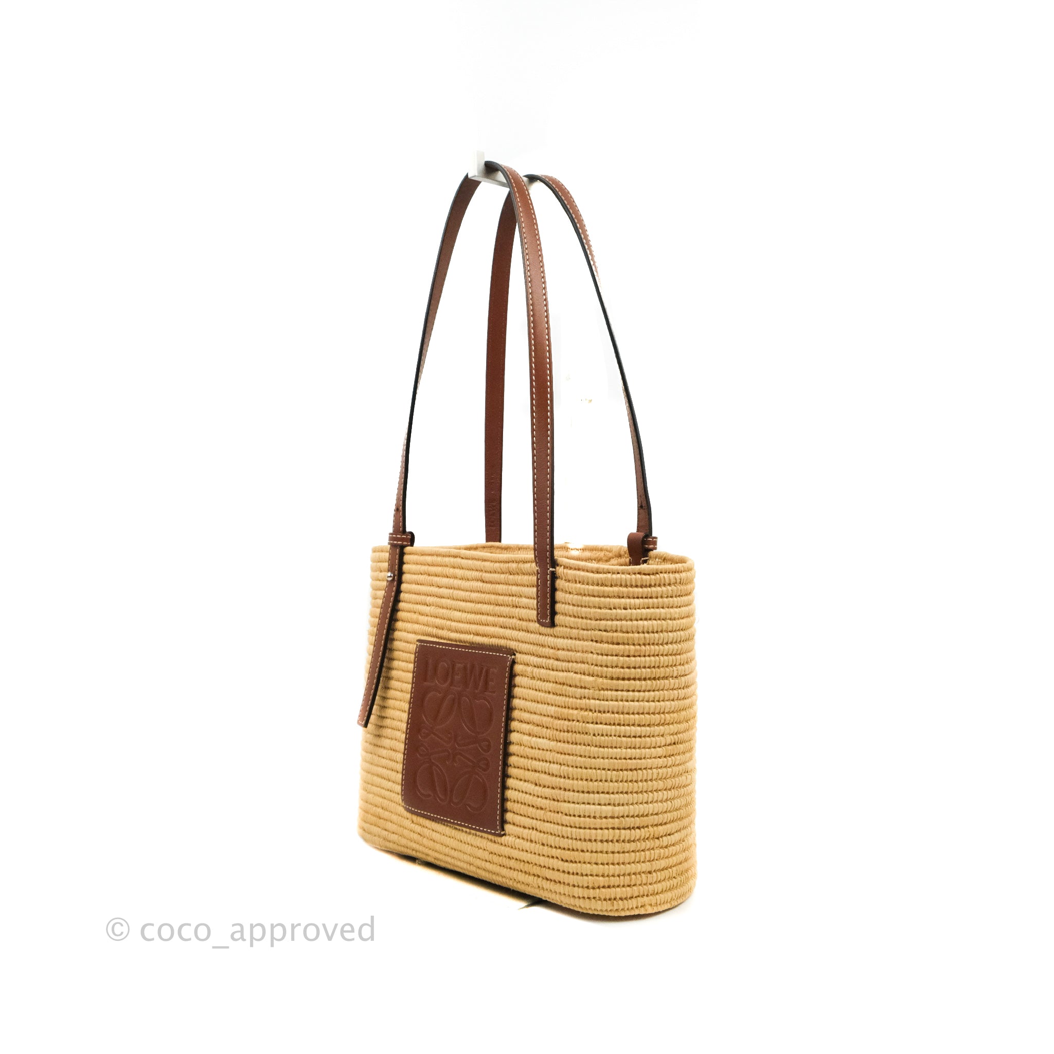 Shop LOEWE 2020 SS Small Square Basket Bag In Raffia And Calfskin  (0010562270, 0010444685) by Rubanmiraculeux