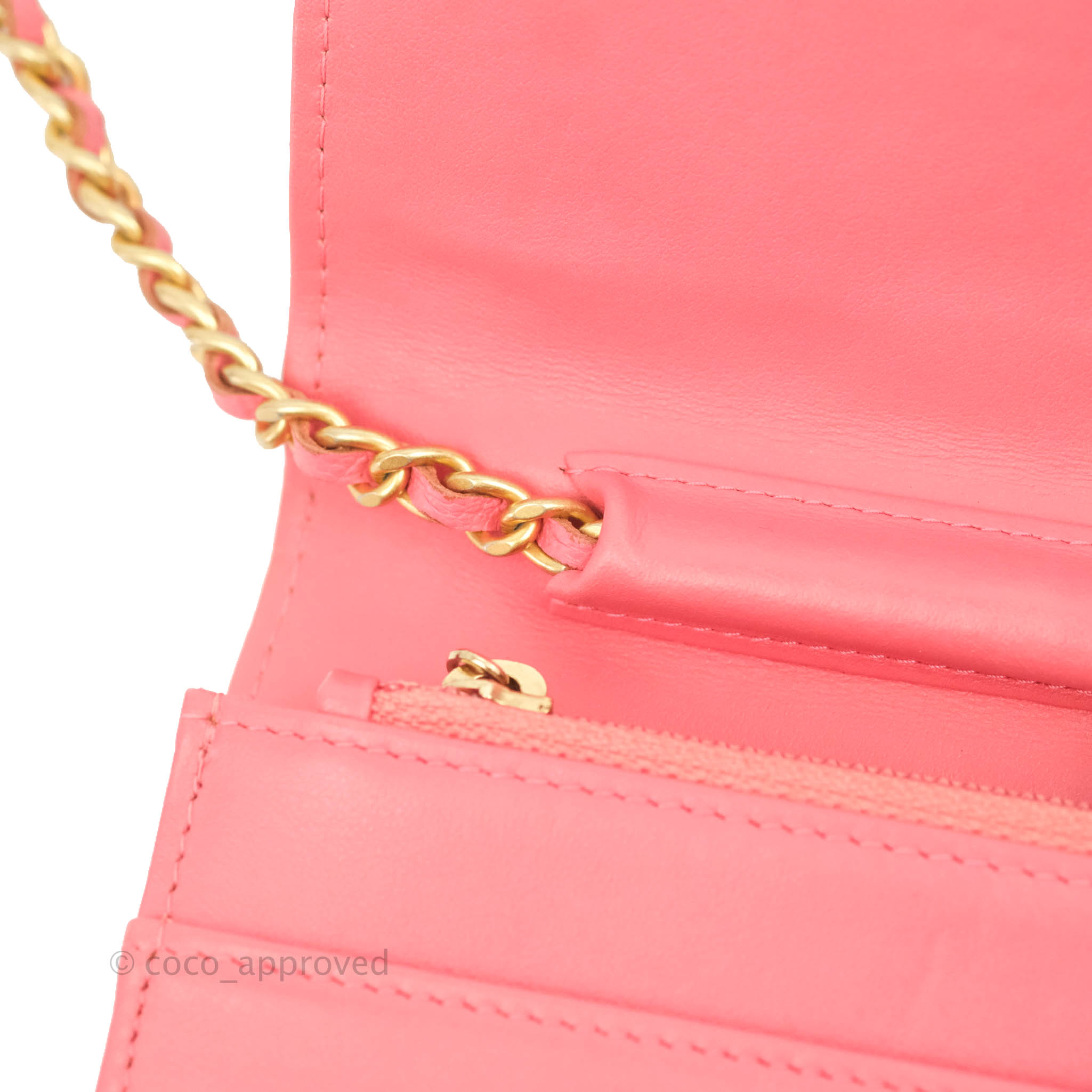 WGACA Chanel Velvet Boy Wallet on Chain - Pink – Kith