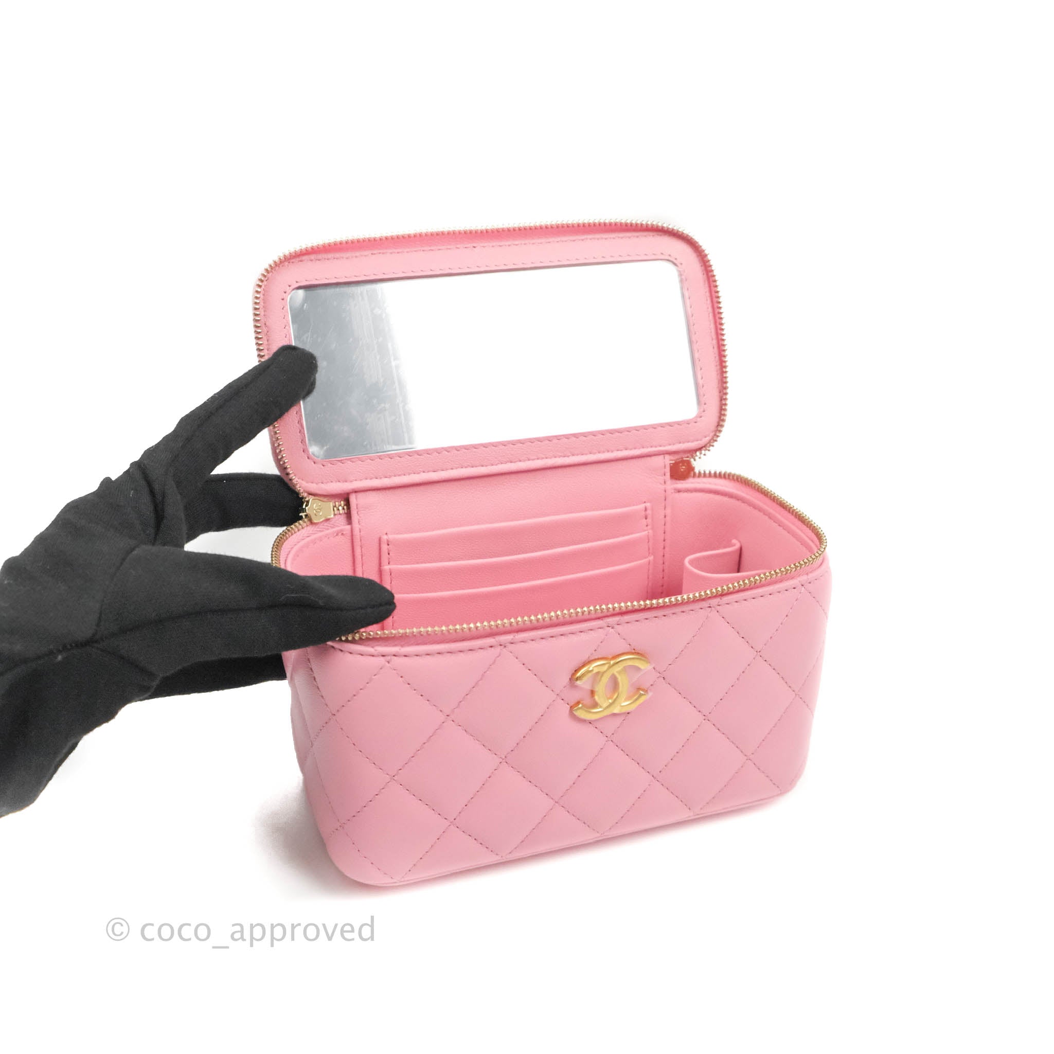 Chanel Vanity Rectangular with Top Handle Pick Me Up Pink Lambskin Age – Coco  Approved Studio